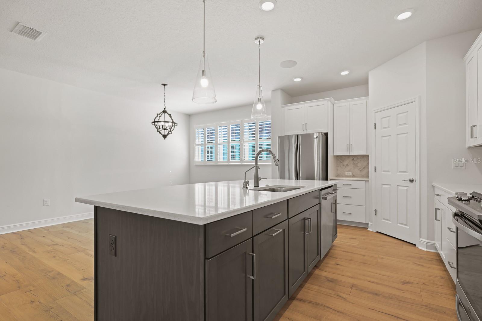 Image 14 of 43 For 13928 Natures Reserve Drive