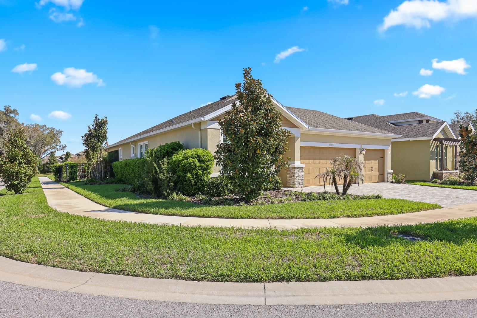 Image 32 of 43 For 13928 Natures Reserve Drive