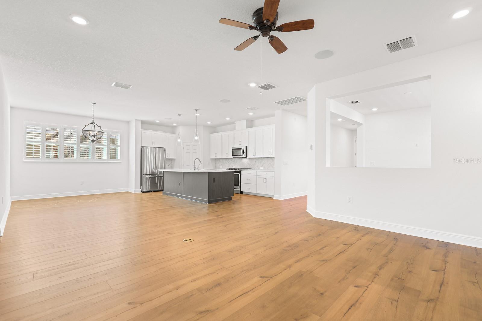 Image 4 of 43 For 13928 Natures Reserve Drive