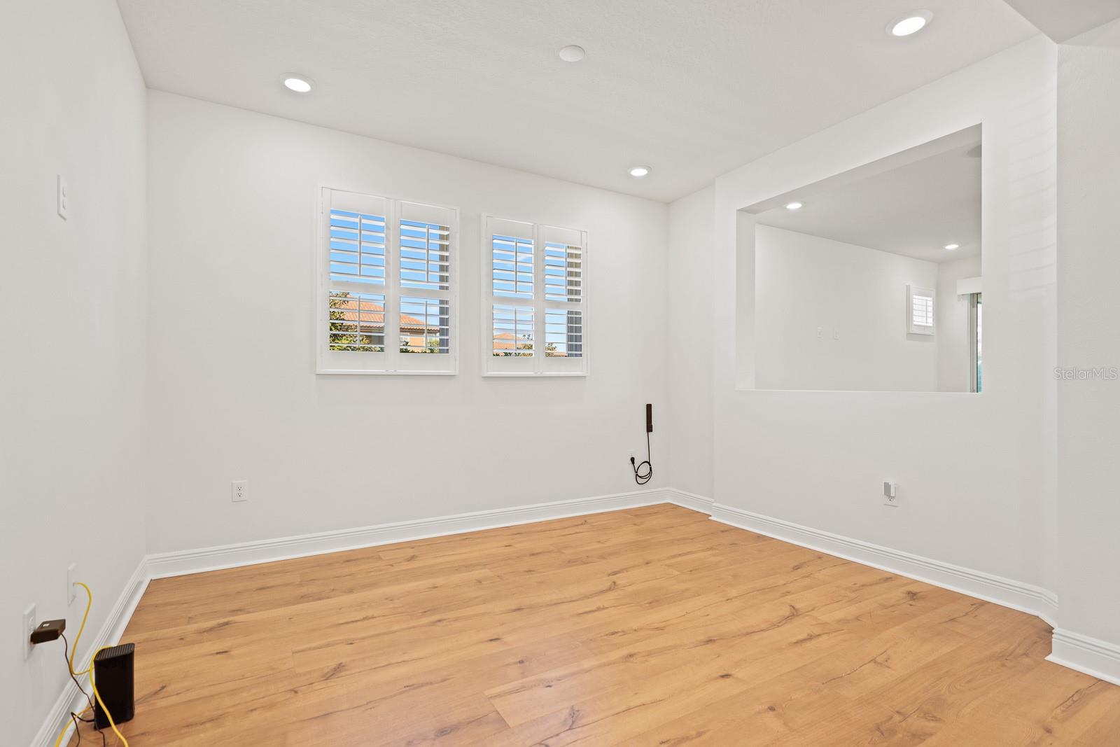 Image 8 of 43 For 13928 Natures Reserve Drive