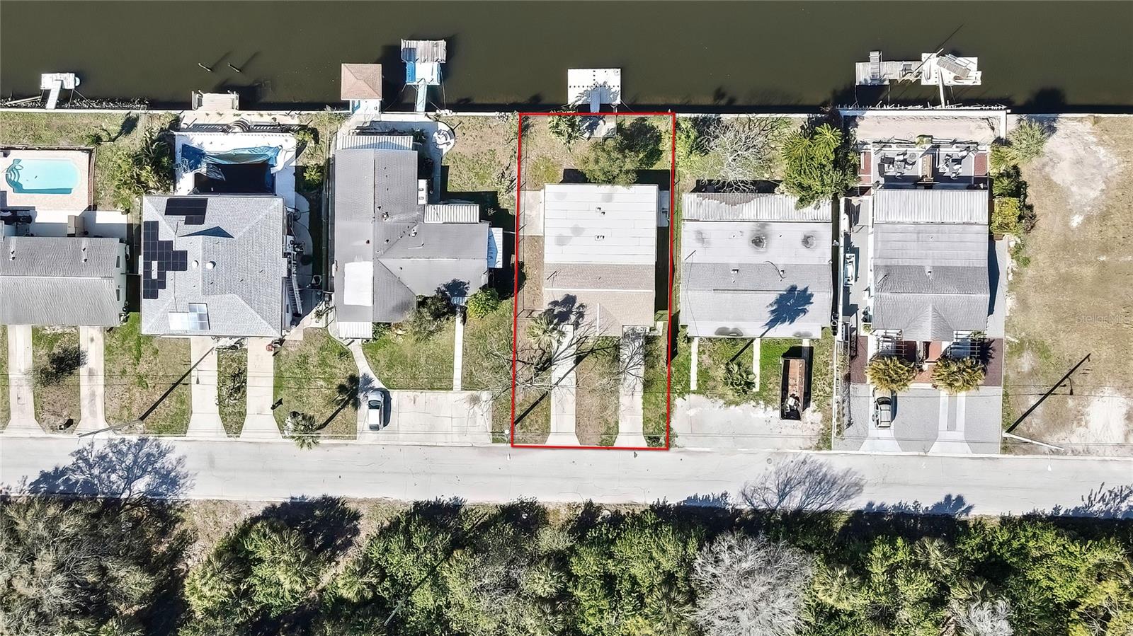 Image 68 of 75 For 12527 1st Isle