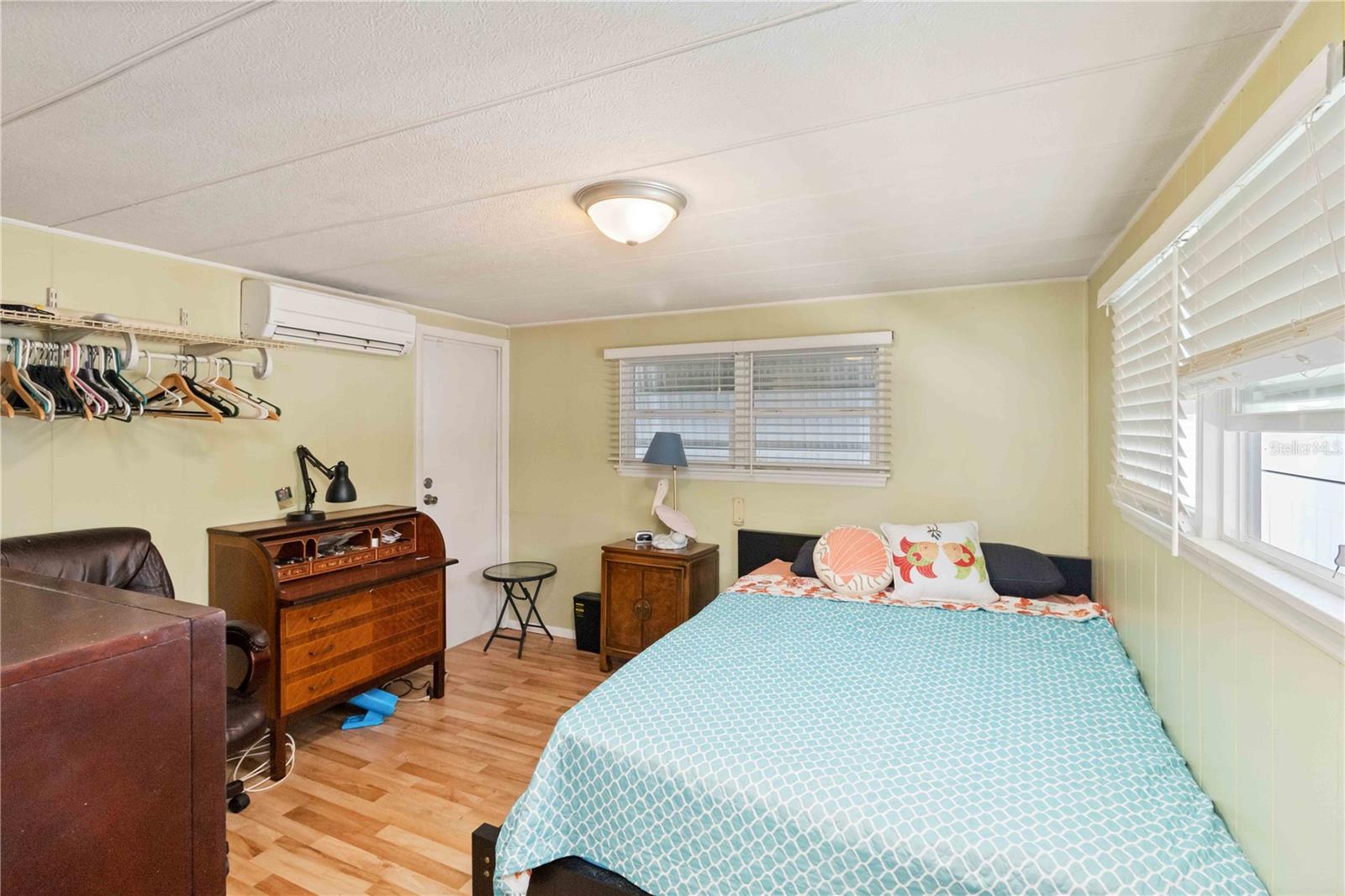 Image 11 of 20 For 5203 Pine Street N