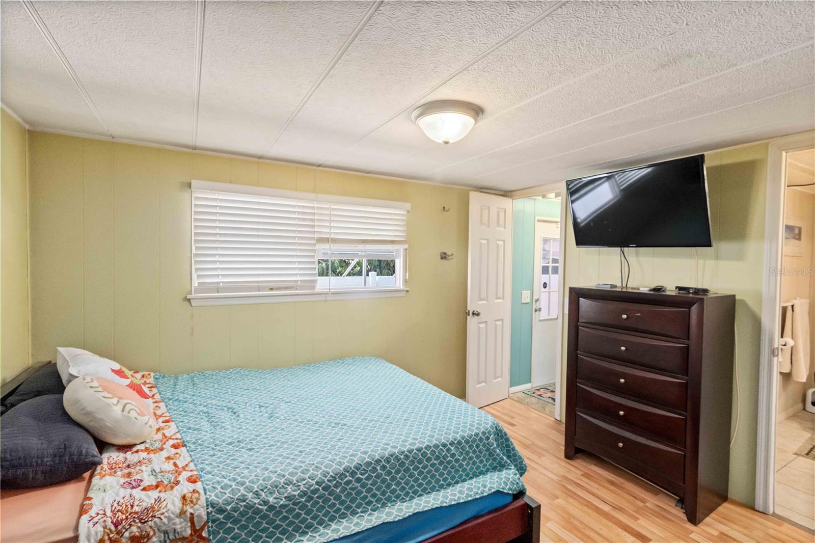 Image 12 of 20 For 5203 Pine Street N