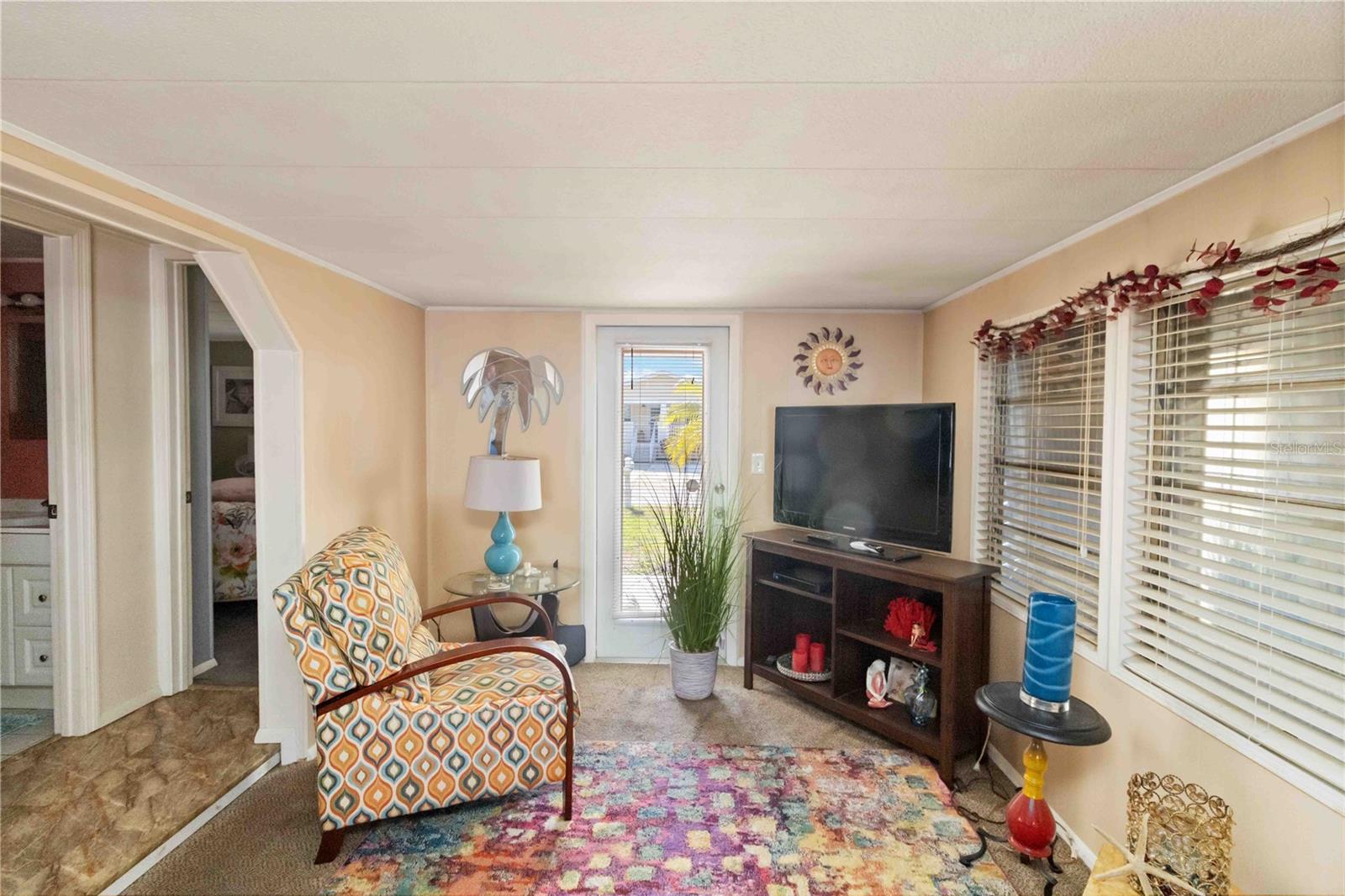 Image 4 of 20 For 5203 Pine Street N