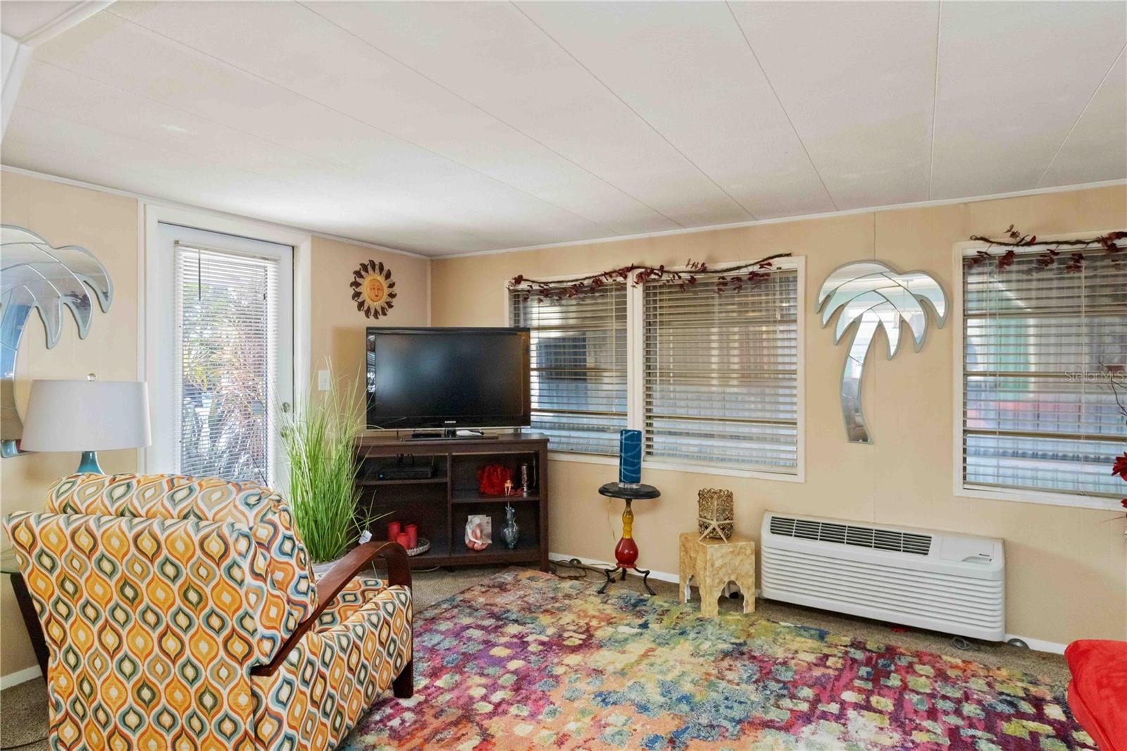 Image 5 of 20 For 5203 Pine Street N