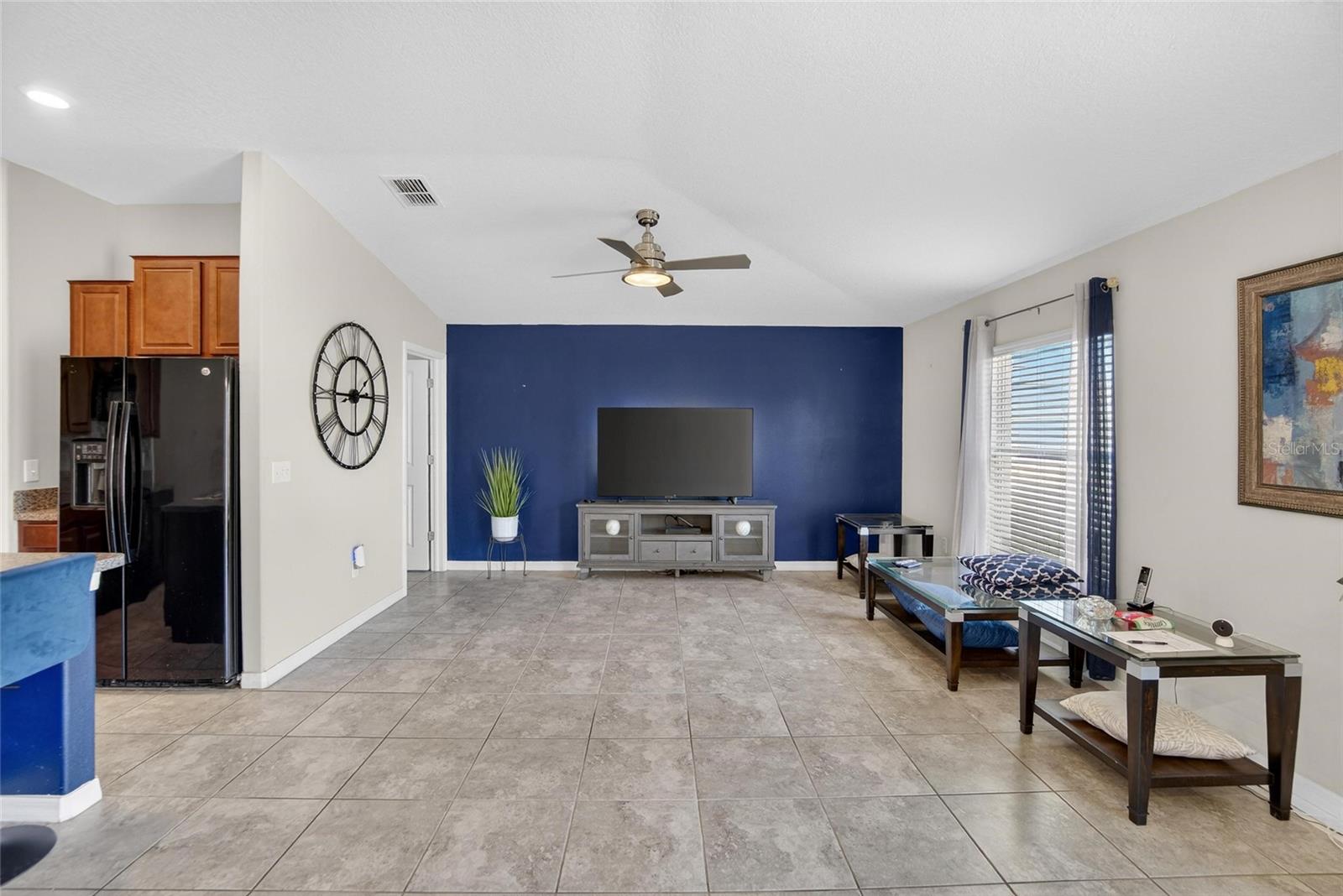 Image 26 of 40 For 214 English Channel Place