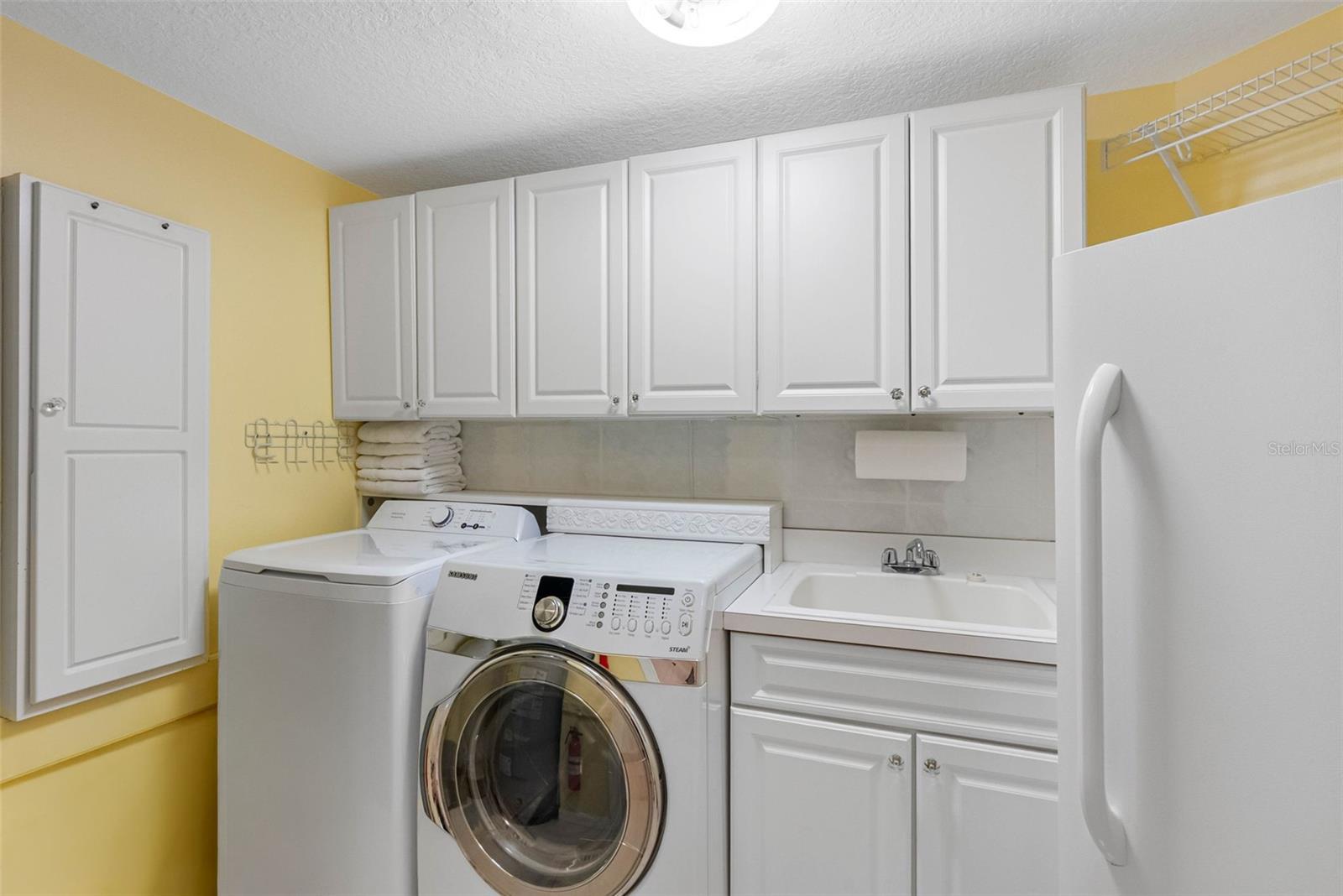 Image 55 of 85 For 16750 Gulf Boulevard 414