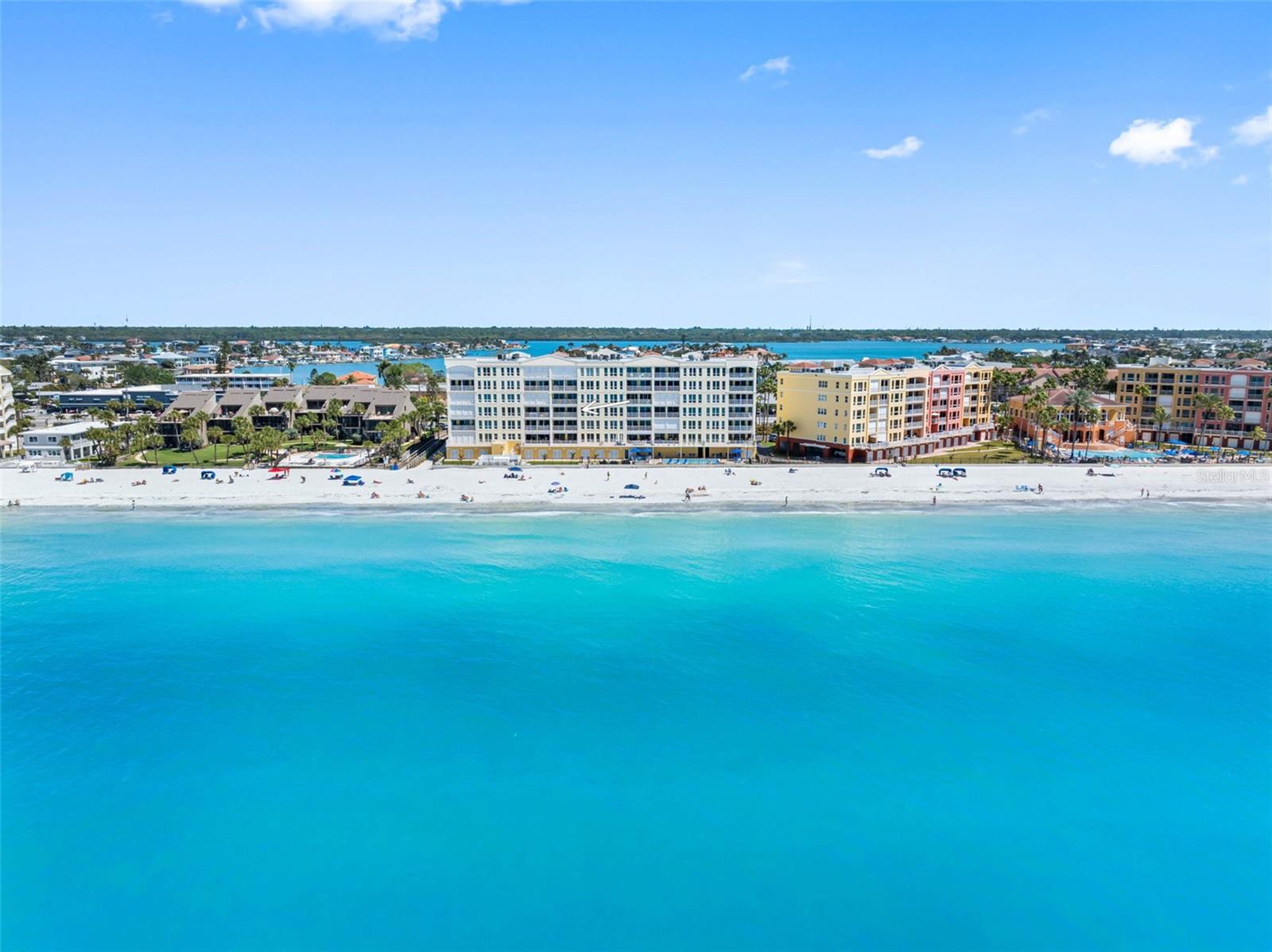 Image 75 of 85 For 16750 Gulf Boulevard 414