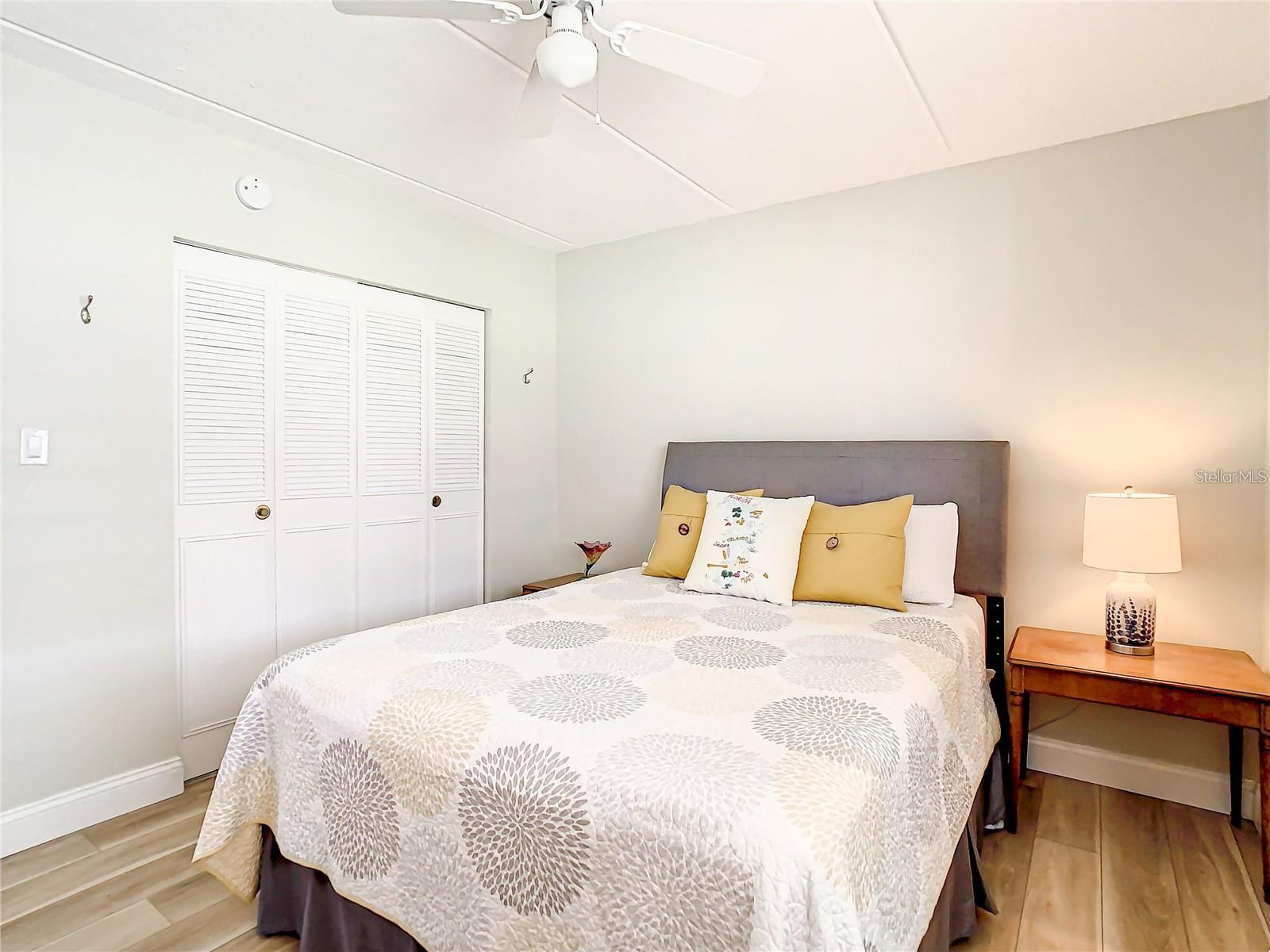 Image 21 of 26 For 841 Patricia Avenue 103