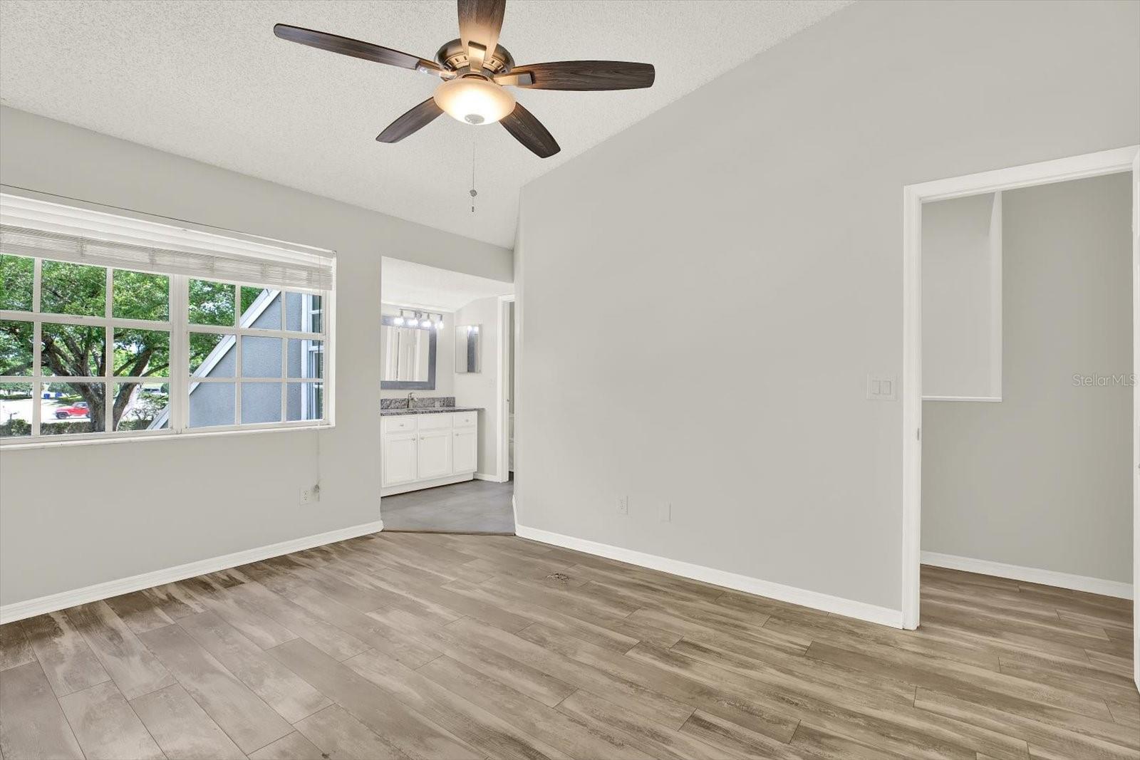 Image 11 of 26 For 5844 Red Cedar Lane