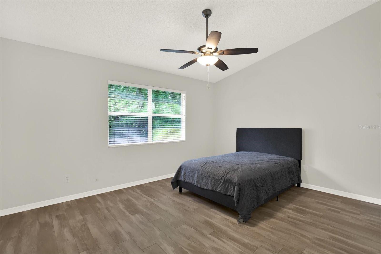 Image 13 of 26 For 5844 Red Cedar Lane