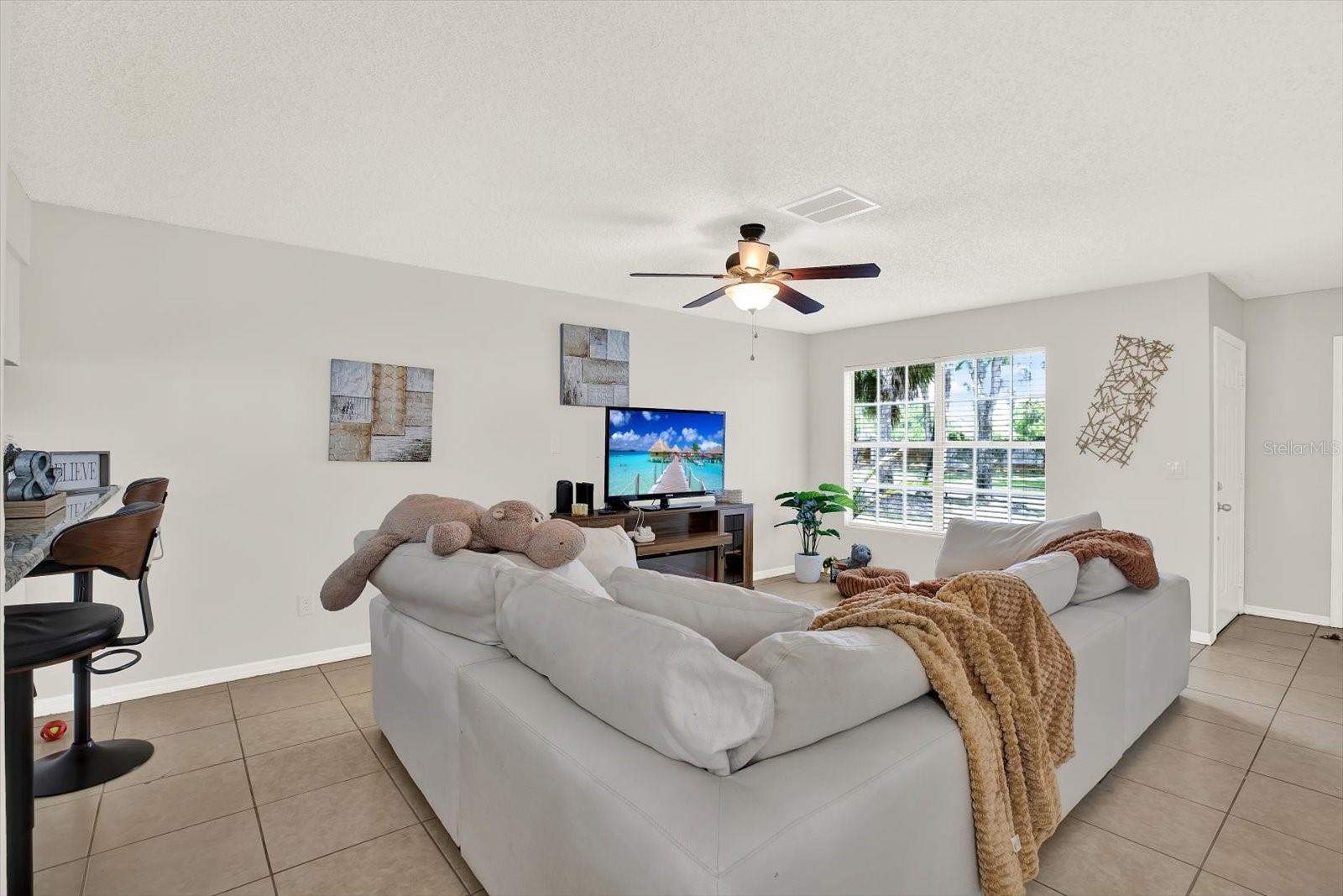 Image 4 of 26 For 5844 Red Cedar Lane