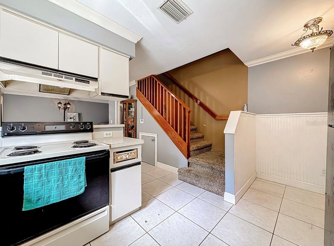 Image 14 of 35 For 3583 Whispering Oaks Lane 110