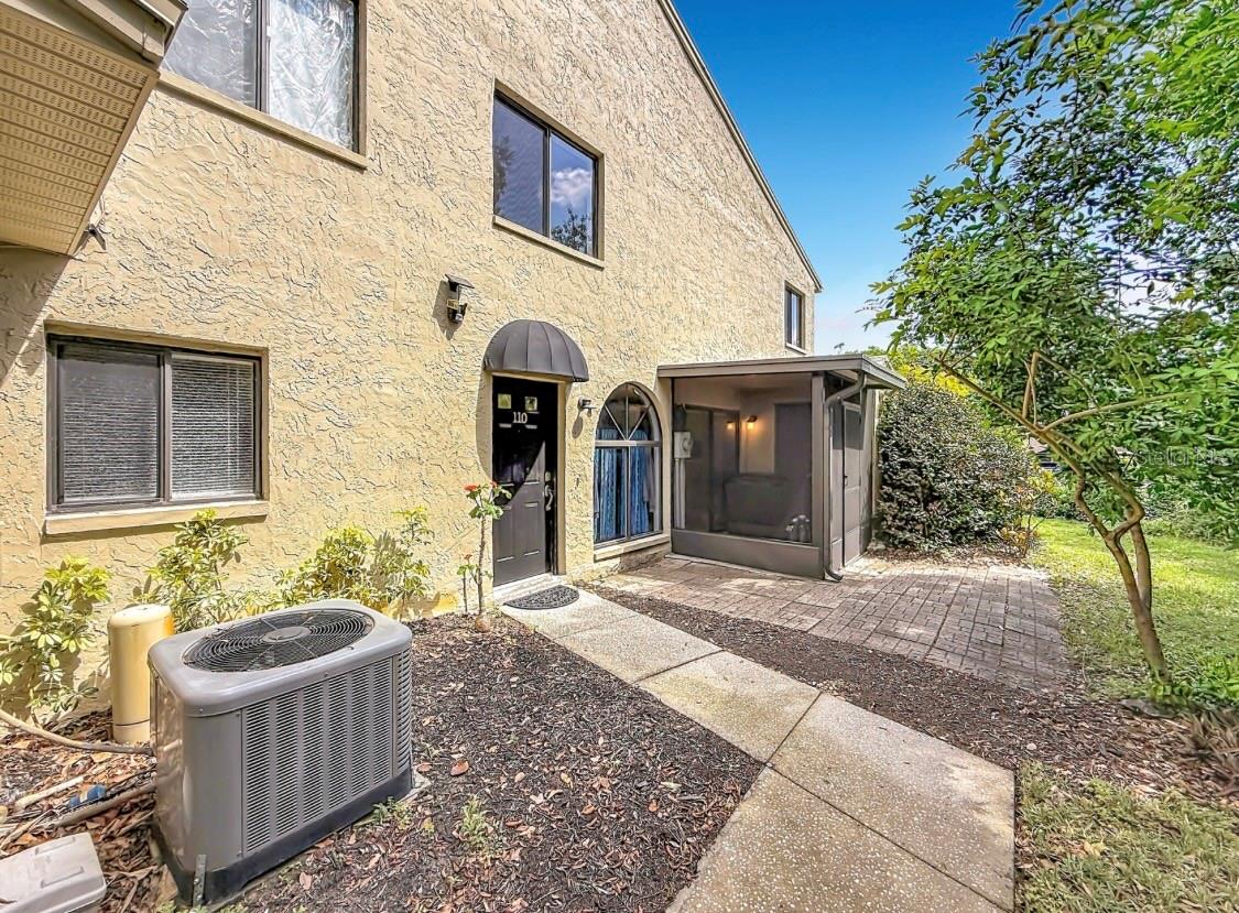 Image 29 of 35 For 3583 Whispering Oaks Lane 110