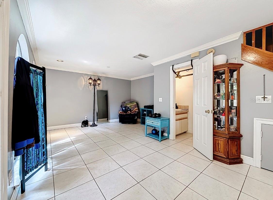 Image 9 of 35 For 3583 Whispering Oaks Lane 110