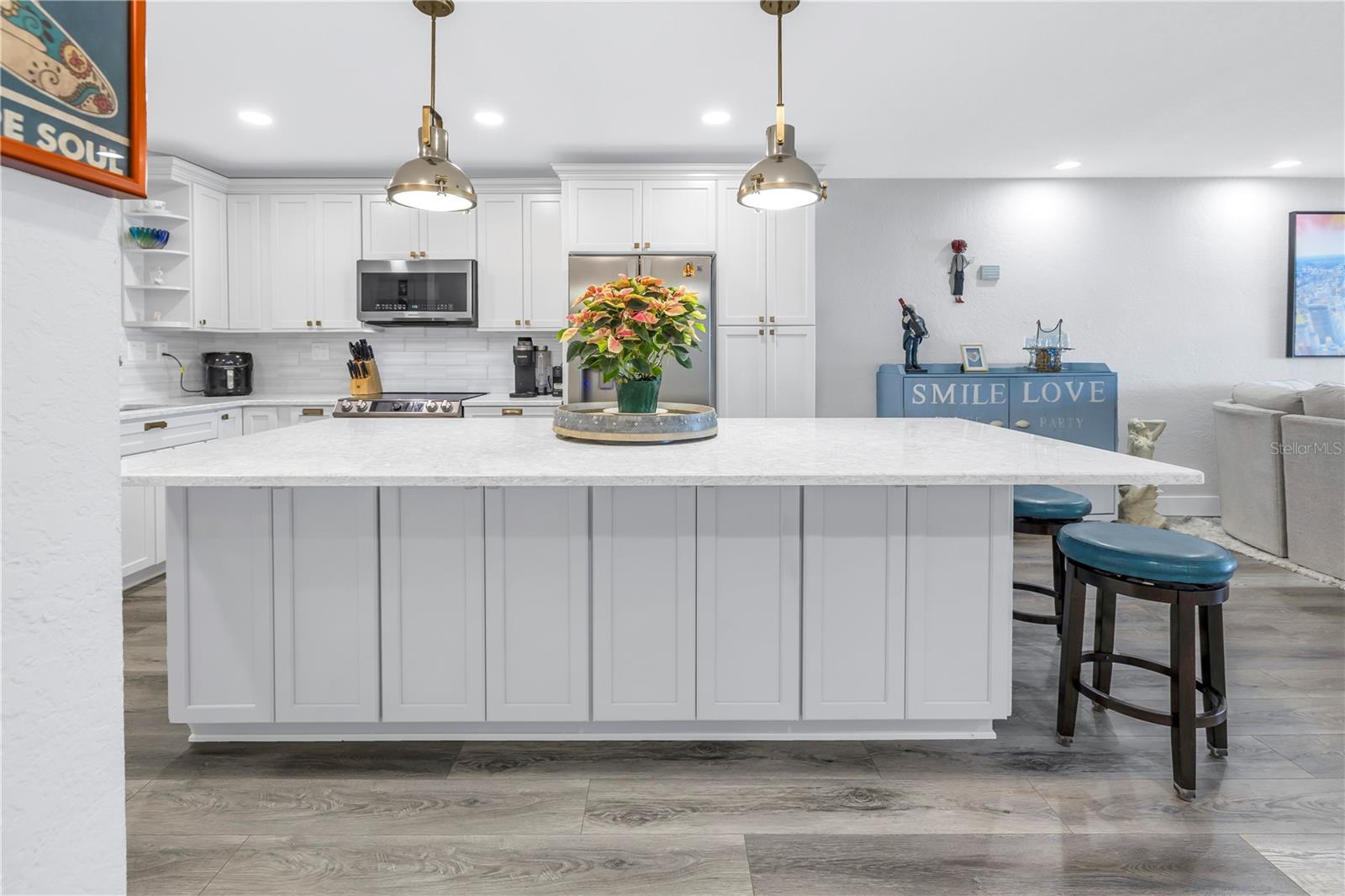 Image 13 of 72 For 800 Madonna Boulevard A