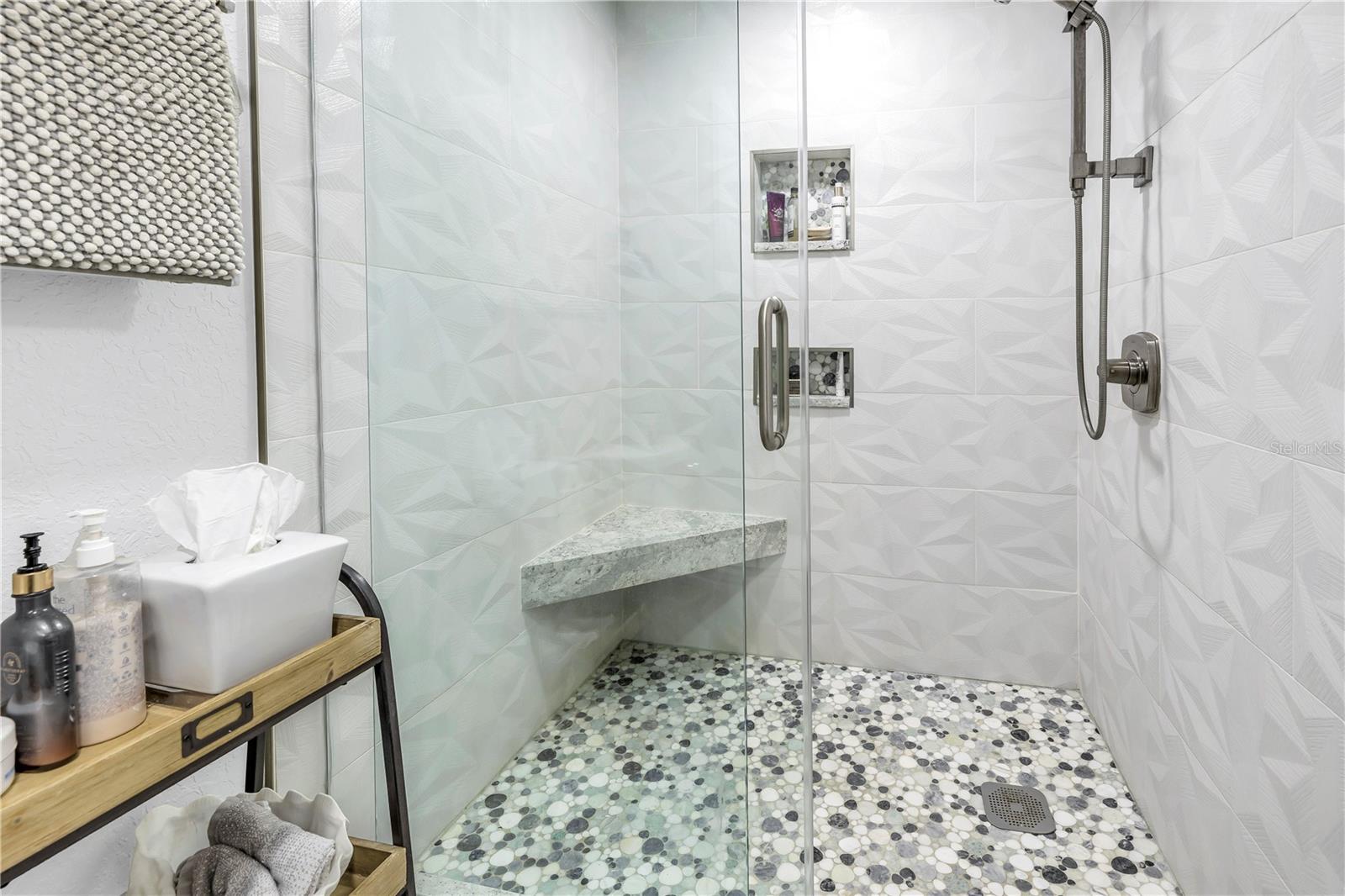 Image 42 of 72 For 800 Madonna Boulevard A