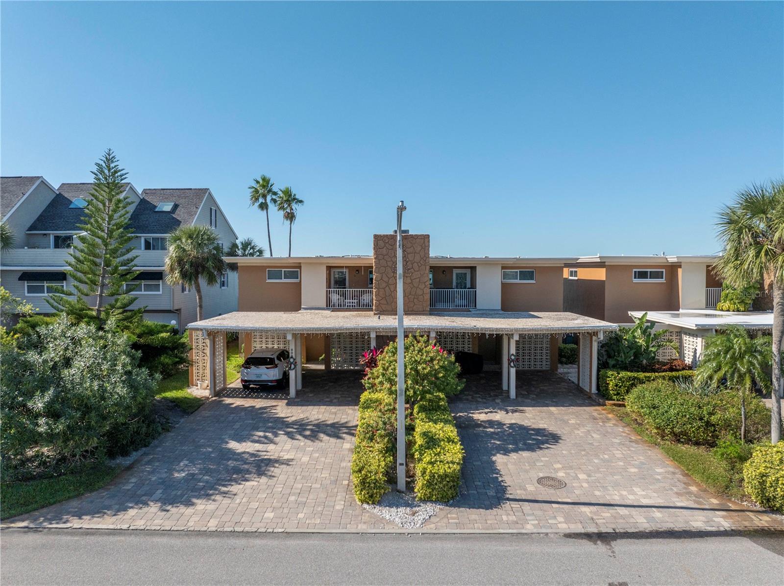 Image 8 of 72 For 800 Madonna Boulevard A