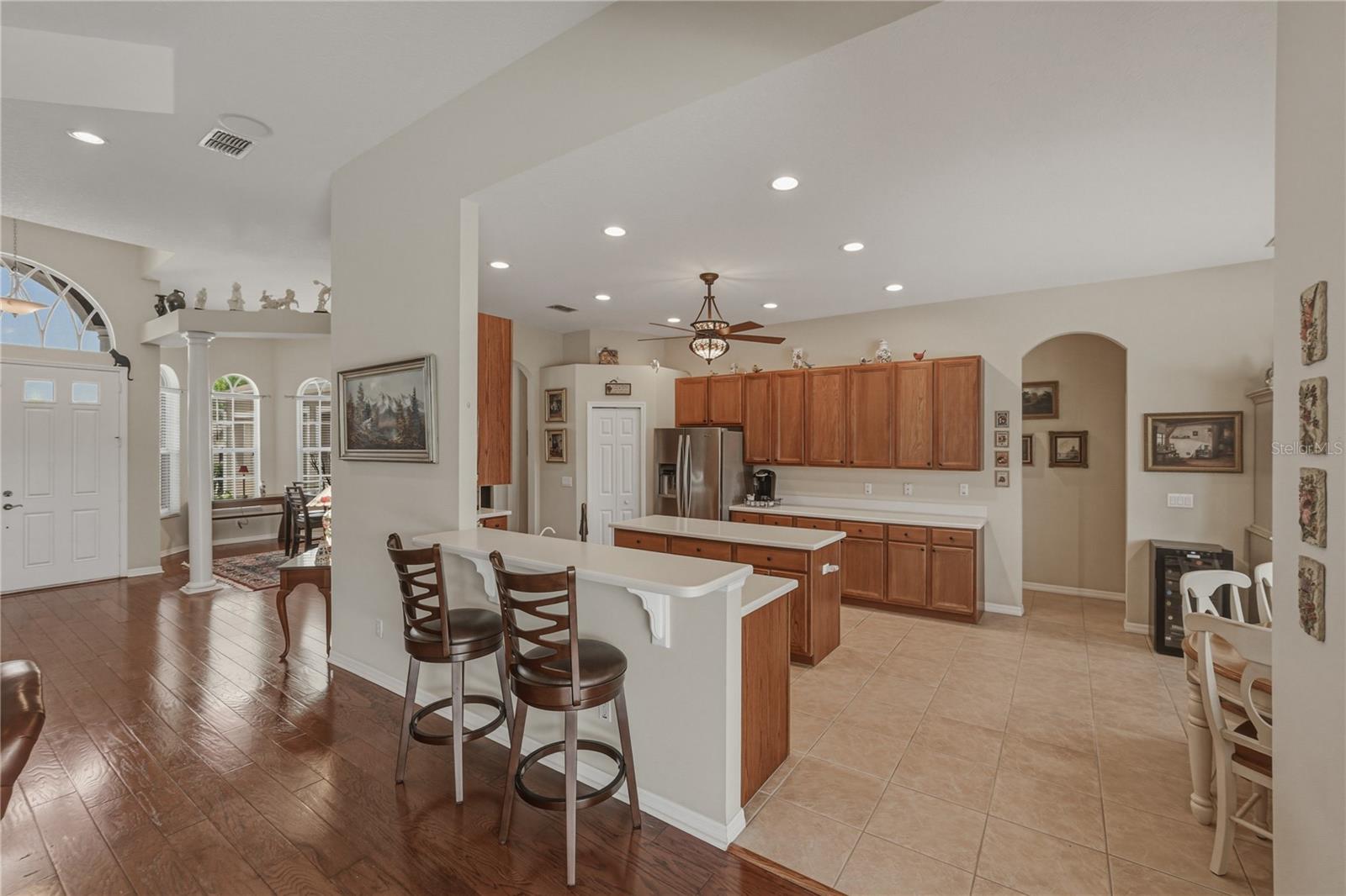 Image 16 of 75 For 13304 Thoroughbred Drive