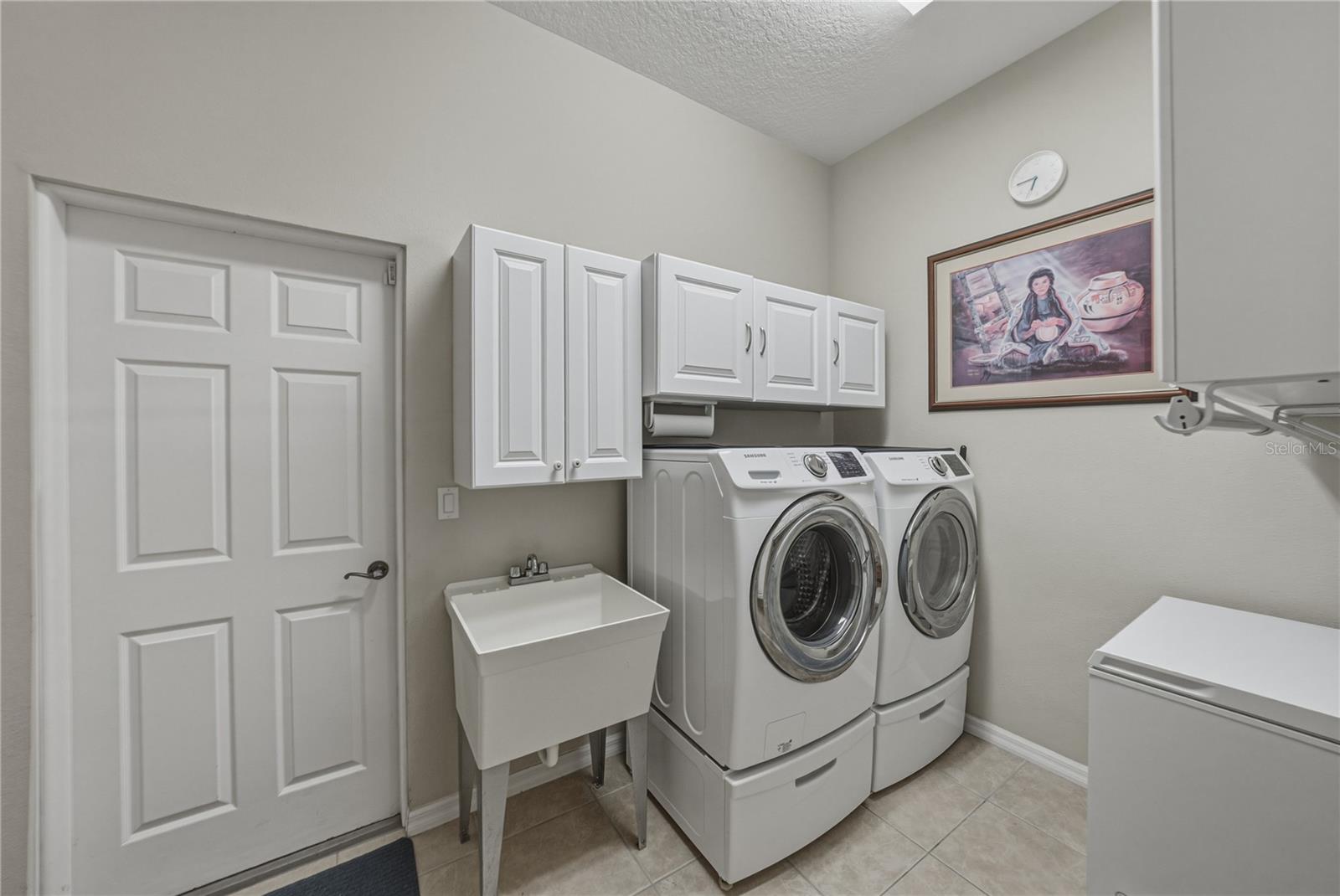 Image 49 of 75 For 13304 Thoroughbred Drive