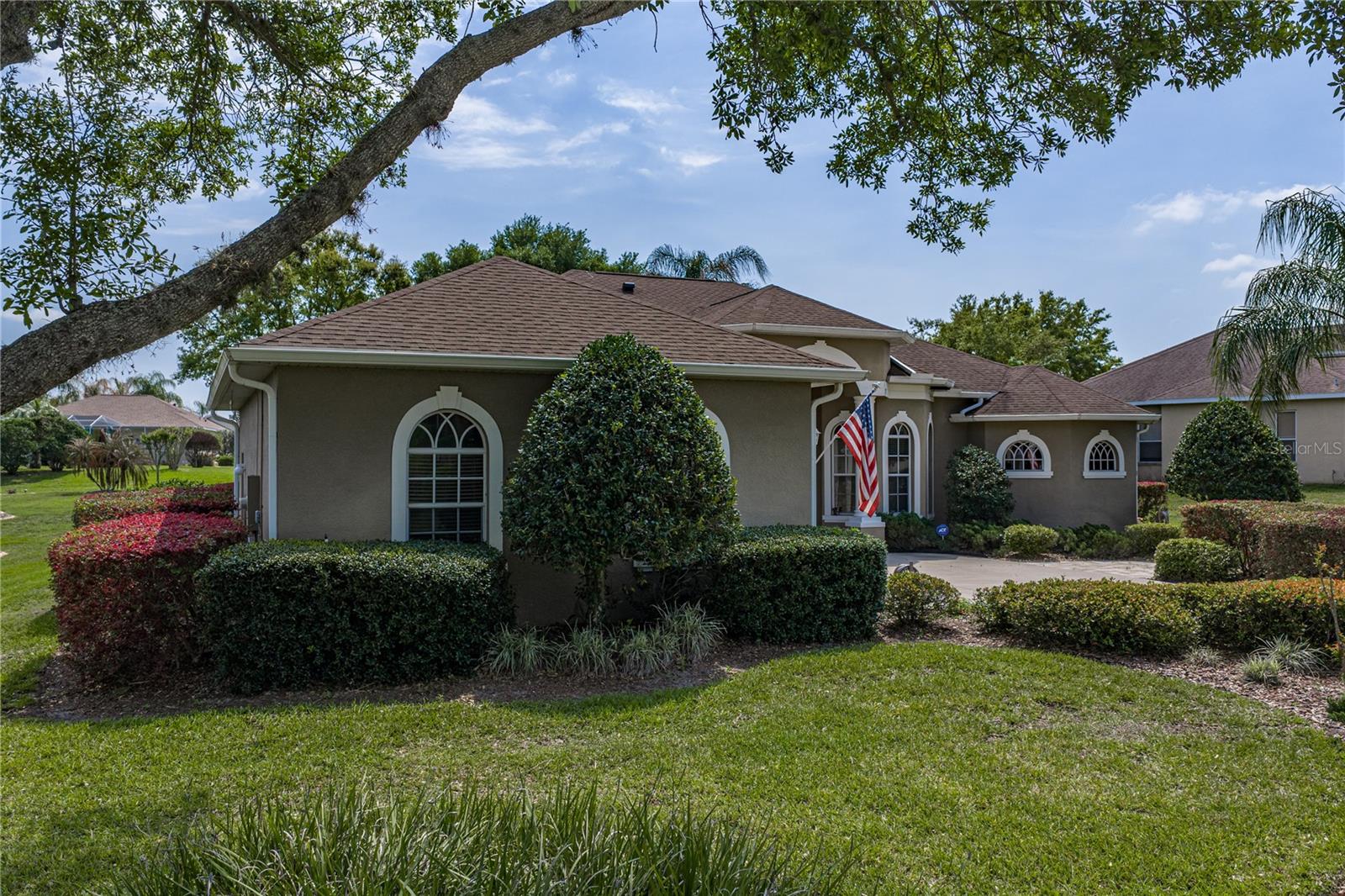 Image 7 of 75 For 13304 Thoroughbred Drive