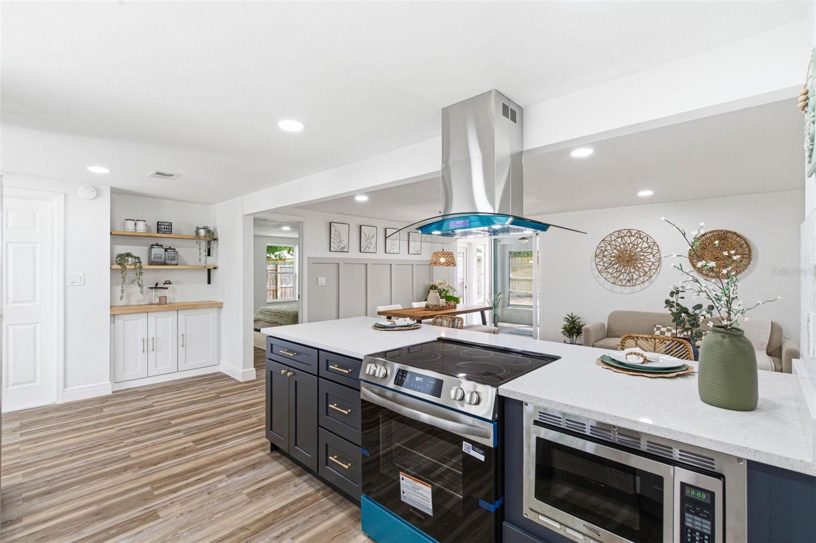 Image 12 of 80 For 7924 Talisman Drive