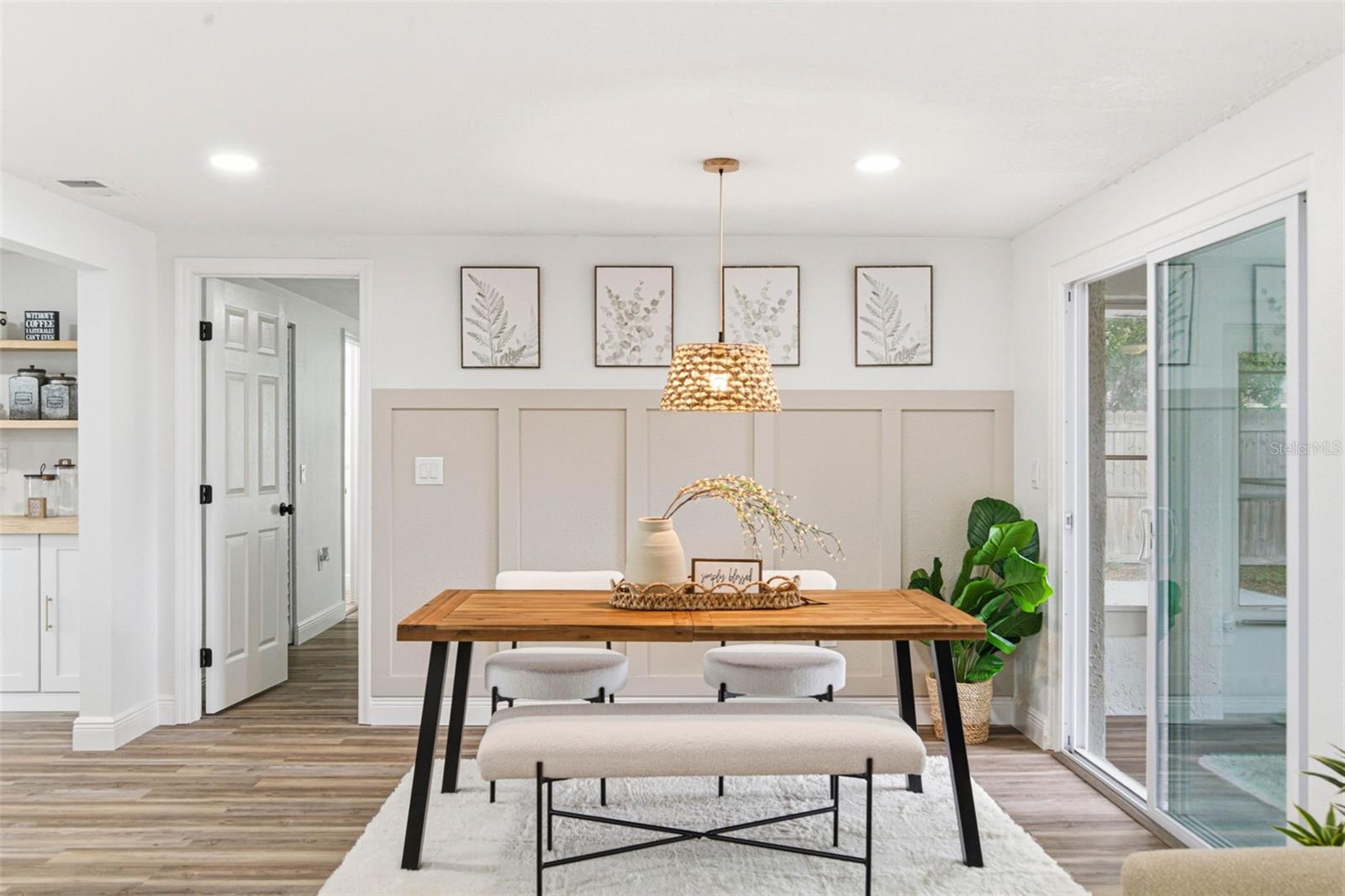 Image 18 of 80 For 7924 Talisman Drive