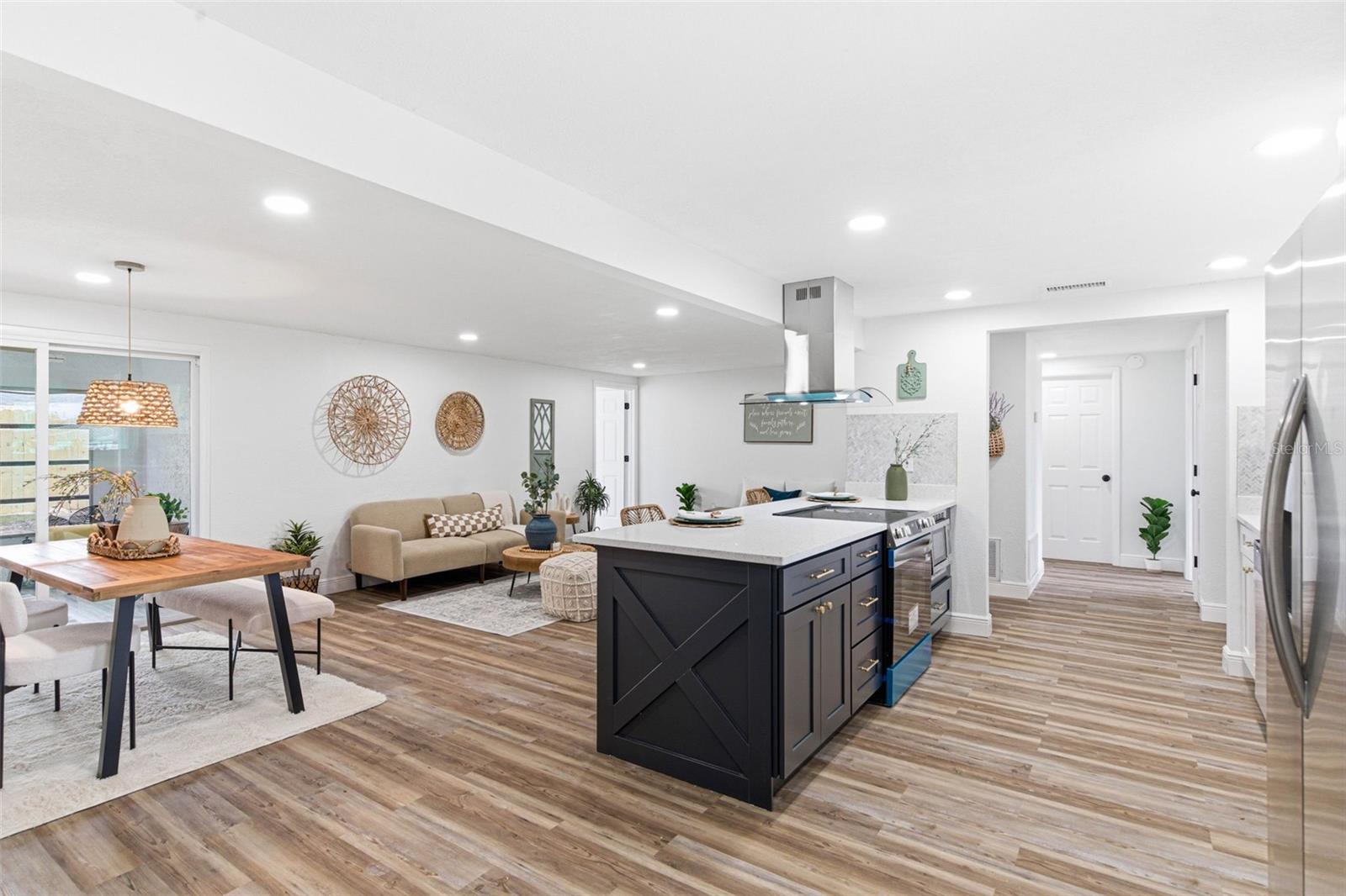 Image 23 of 80 For 7924 Talisman Drive