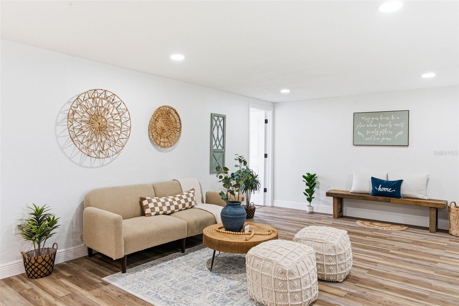 Image 25 of 80 For 7924 Talisman Drive