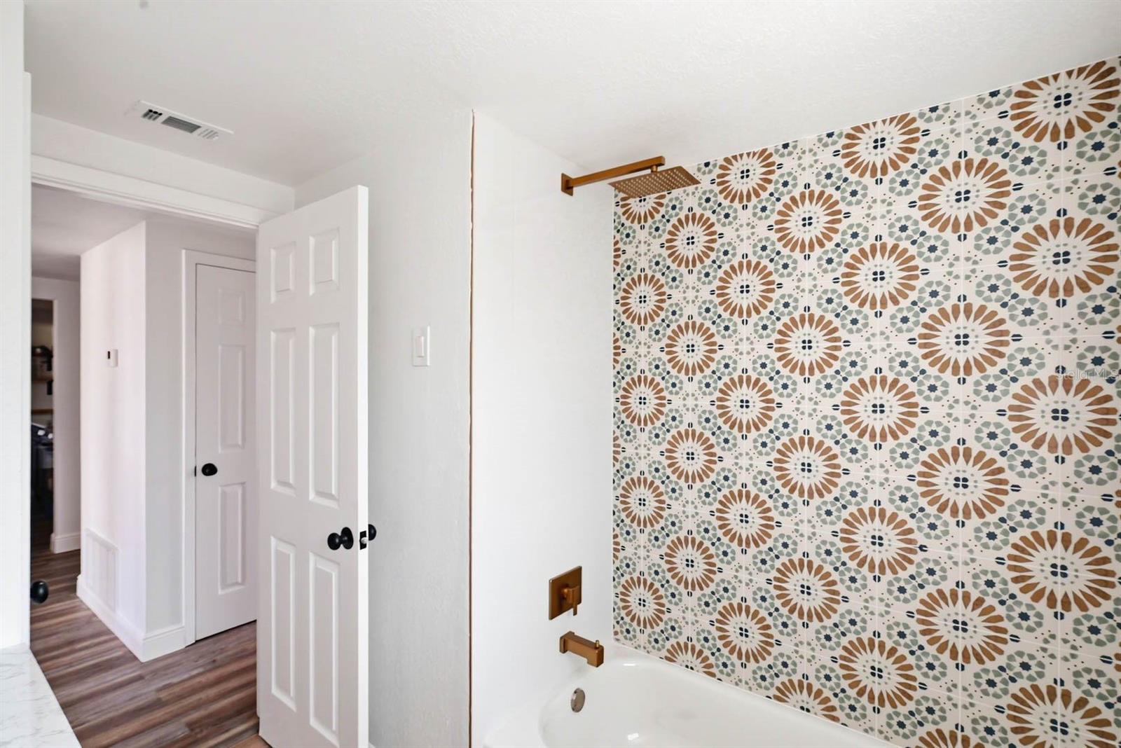 Image 31 of 80 For 7924 Talisman Drive