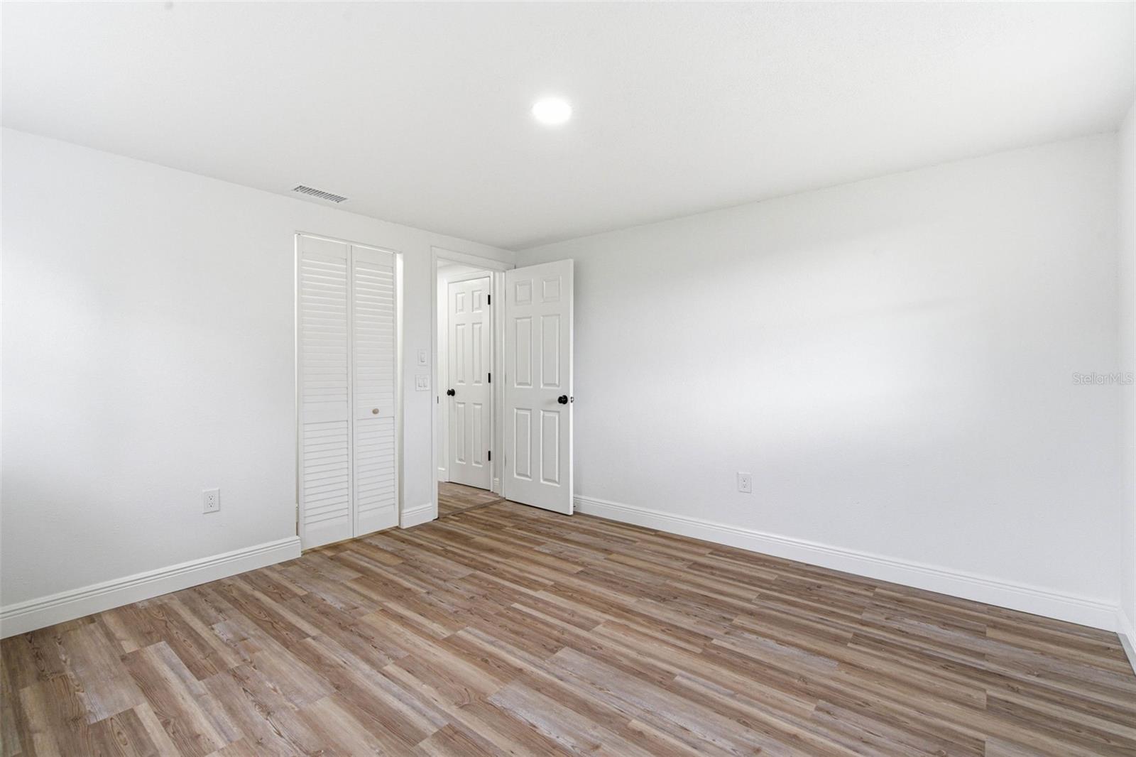 Image 36 of 80 For 7924 Talisman Drive