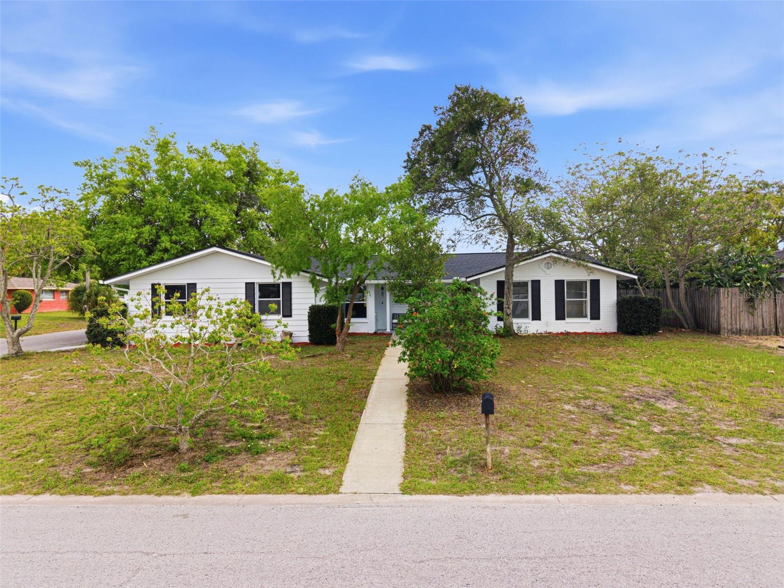 Image 76 of 80 For 7924 Talisman Drive