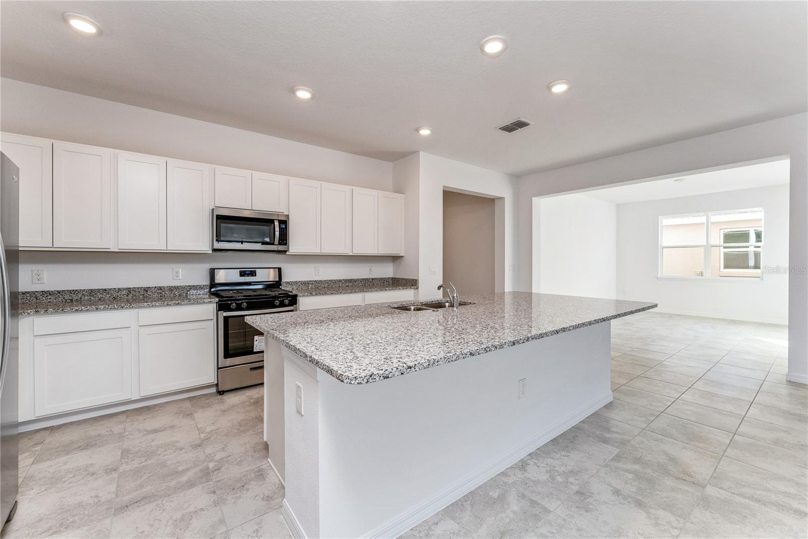 Image 12 of 46 For 7405 61st Street