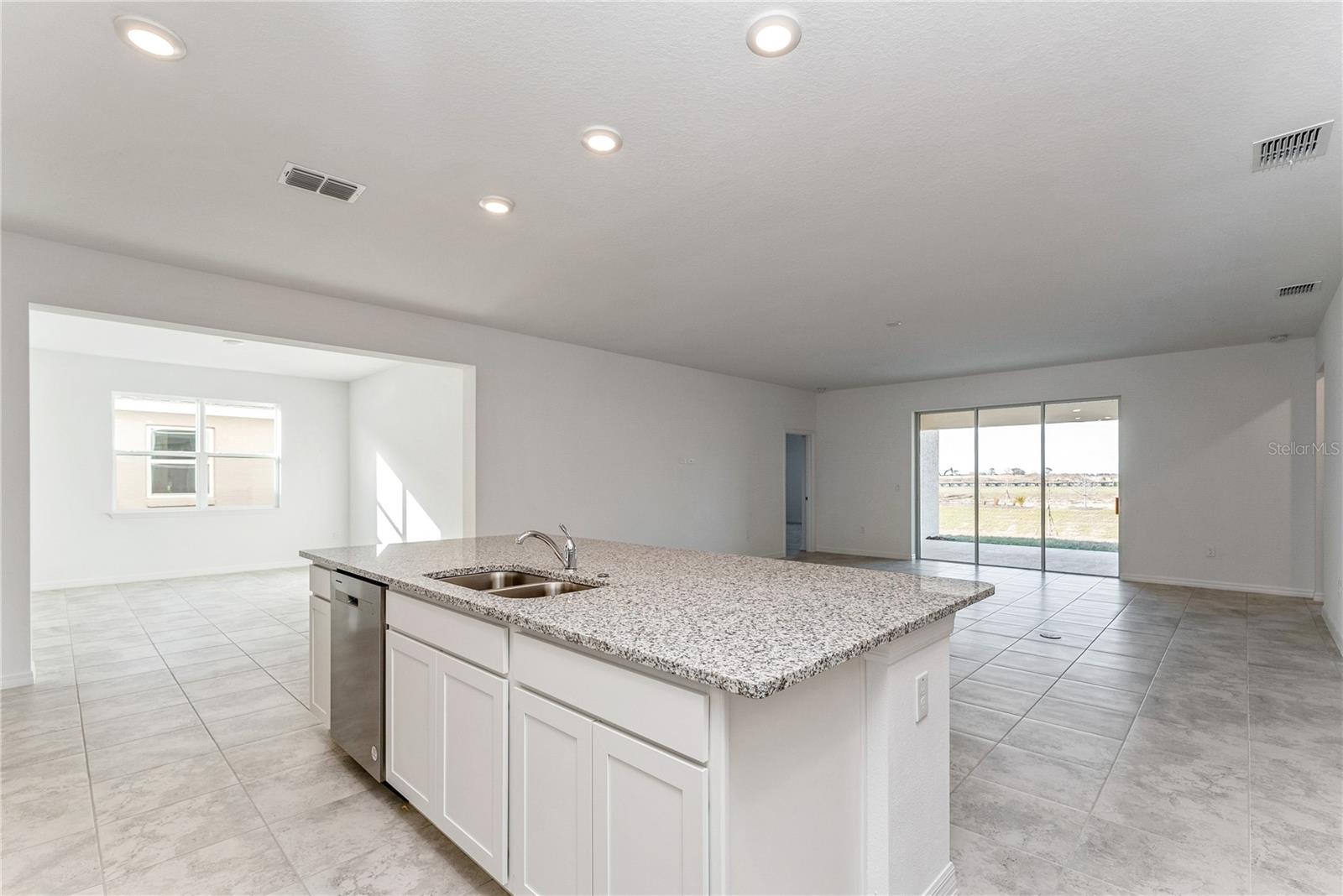 Image 13 of 46 For 7405 61st Street