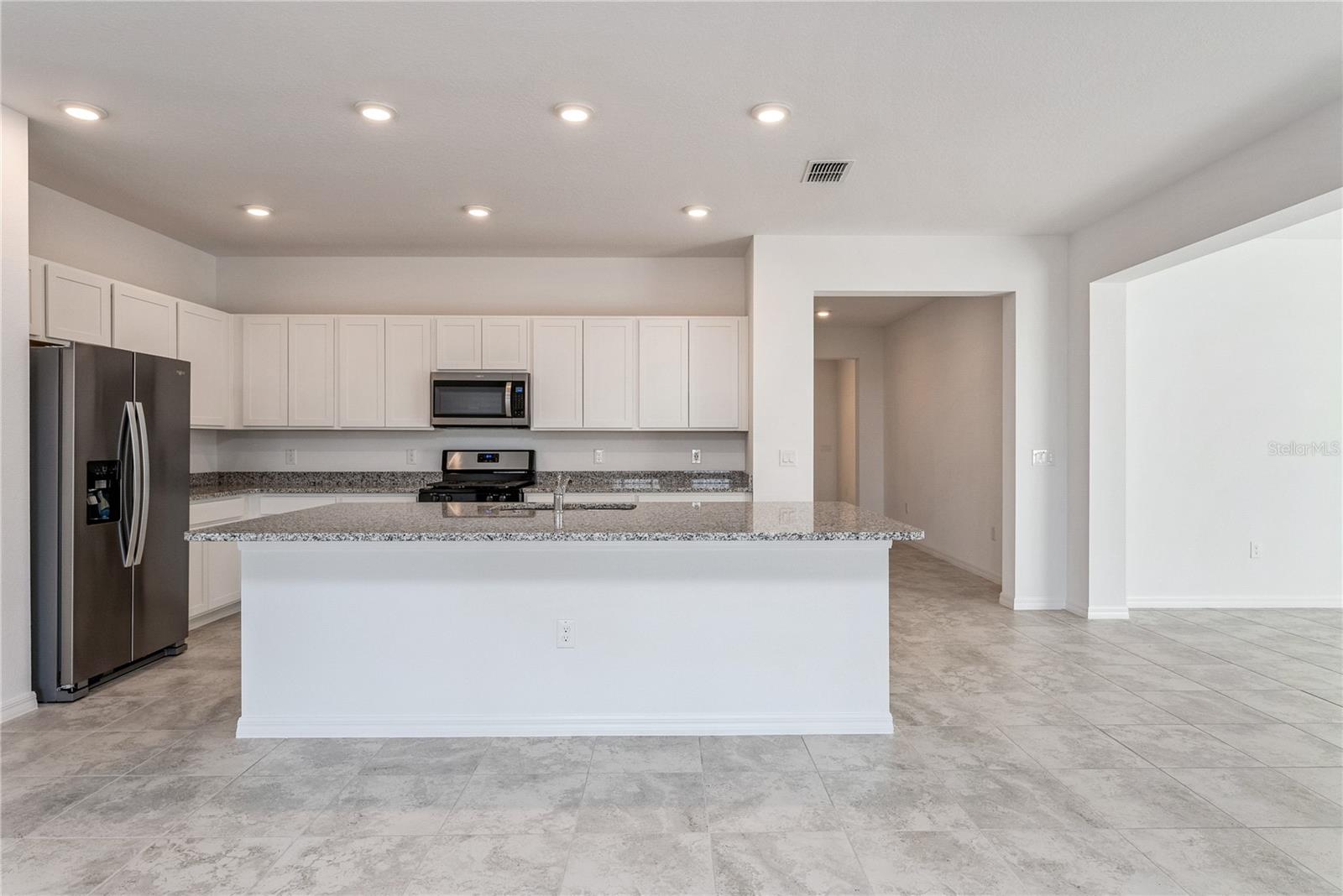 Image 14 of 46 For 7405 61st Street