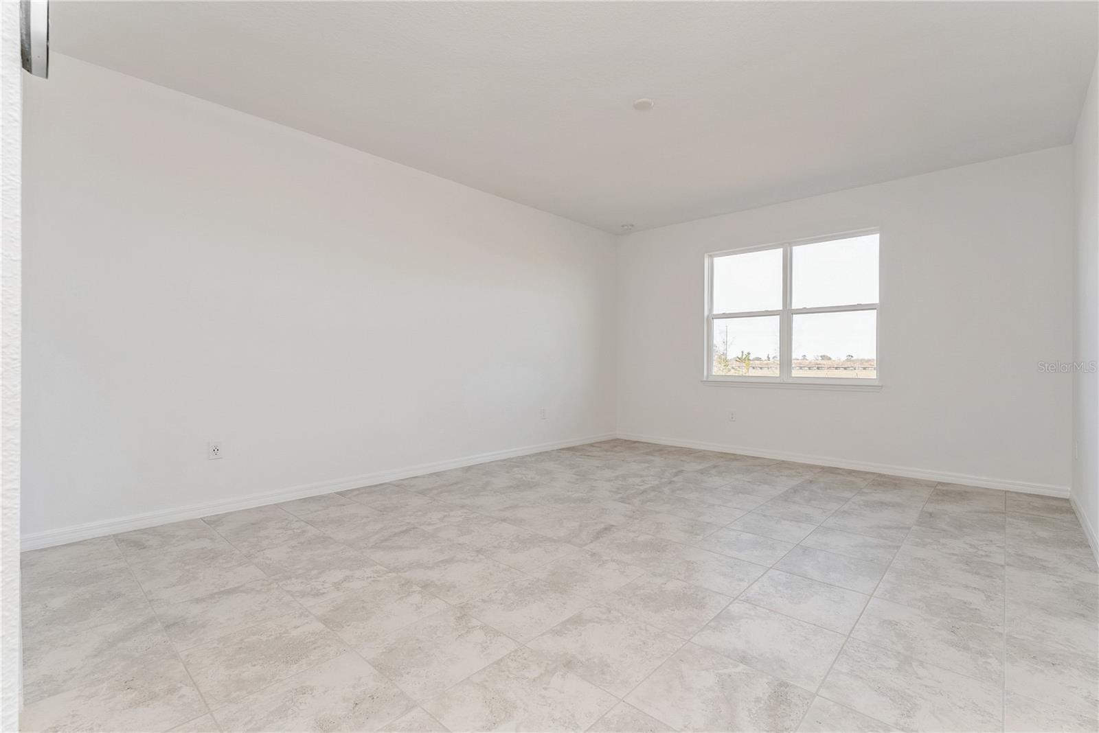 Image 18 of 46 For 7405 61st Street