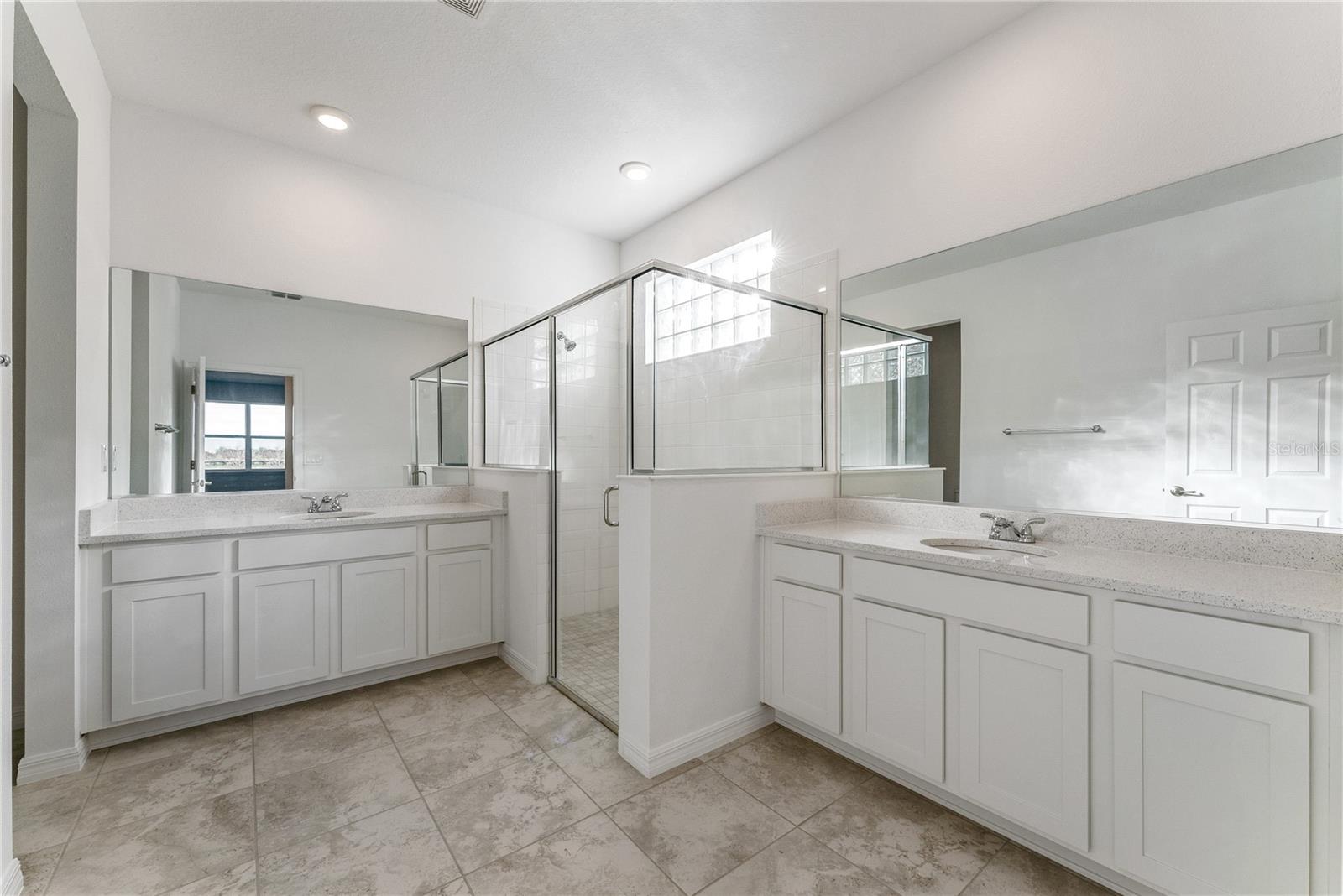 Image 25 of 46 For 7405 61st Street