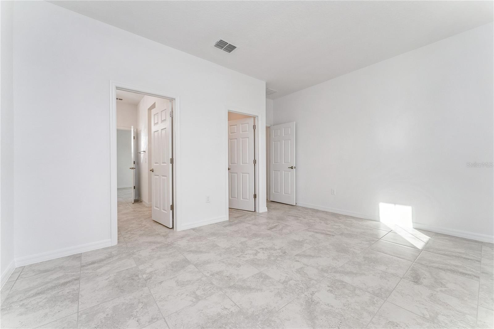 Image 36 of 46 For 7405 61st Street