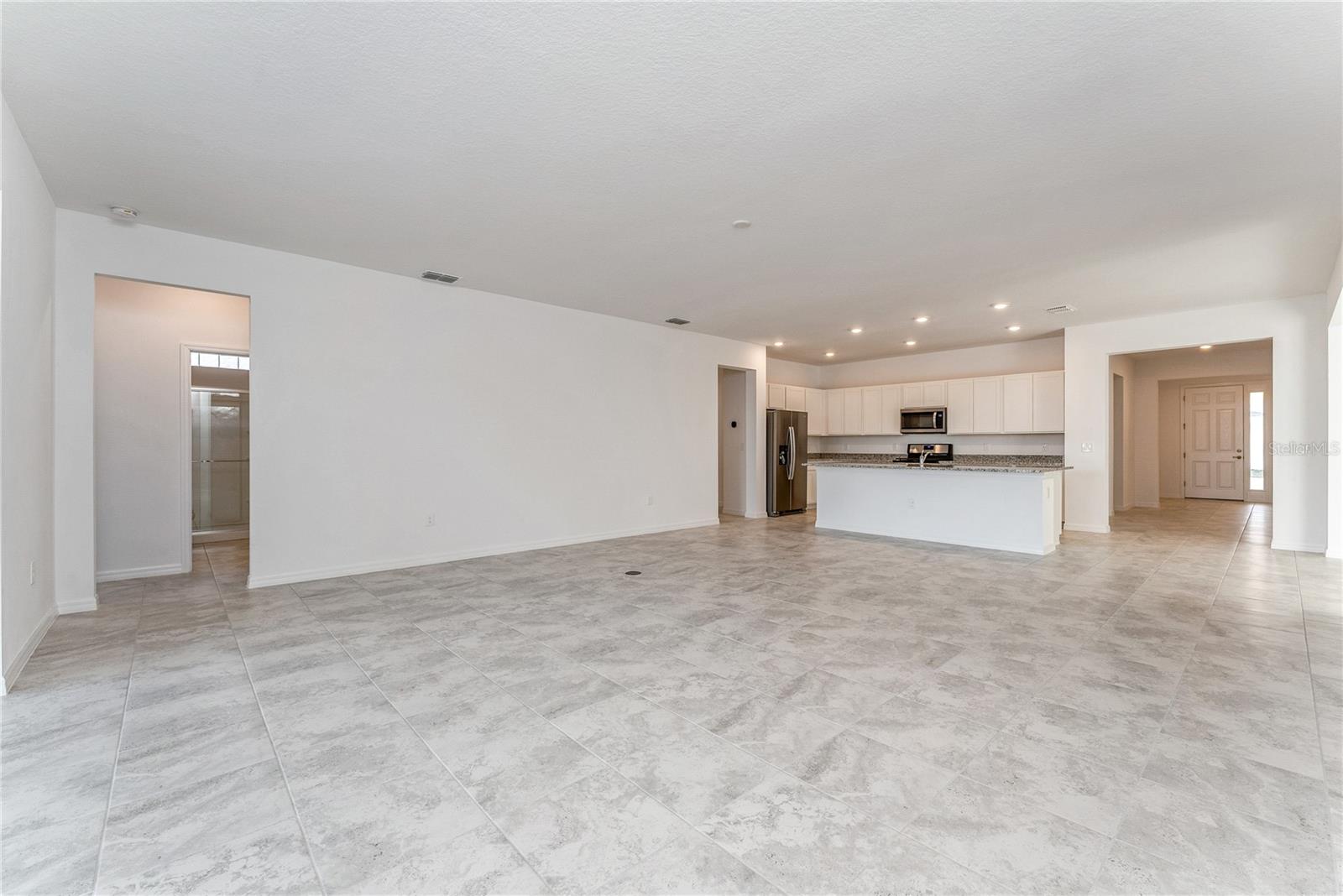 Image 7 of 46 For 7405 61st Street