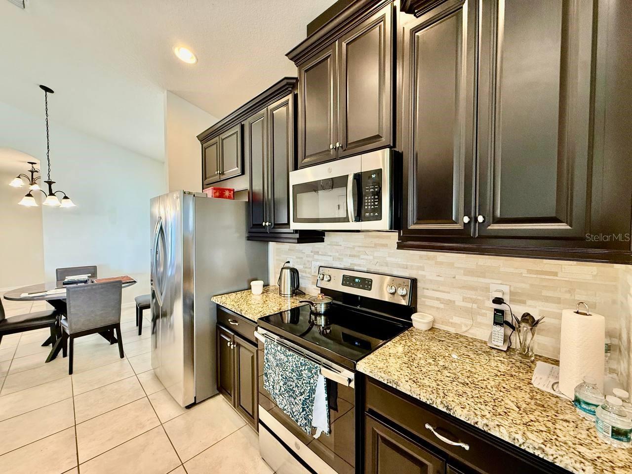 Image 12 of 40 For 7832 Red Hickory Place