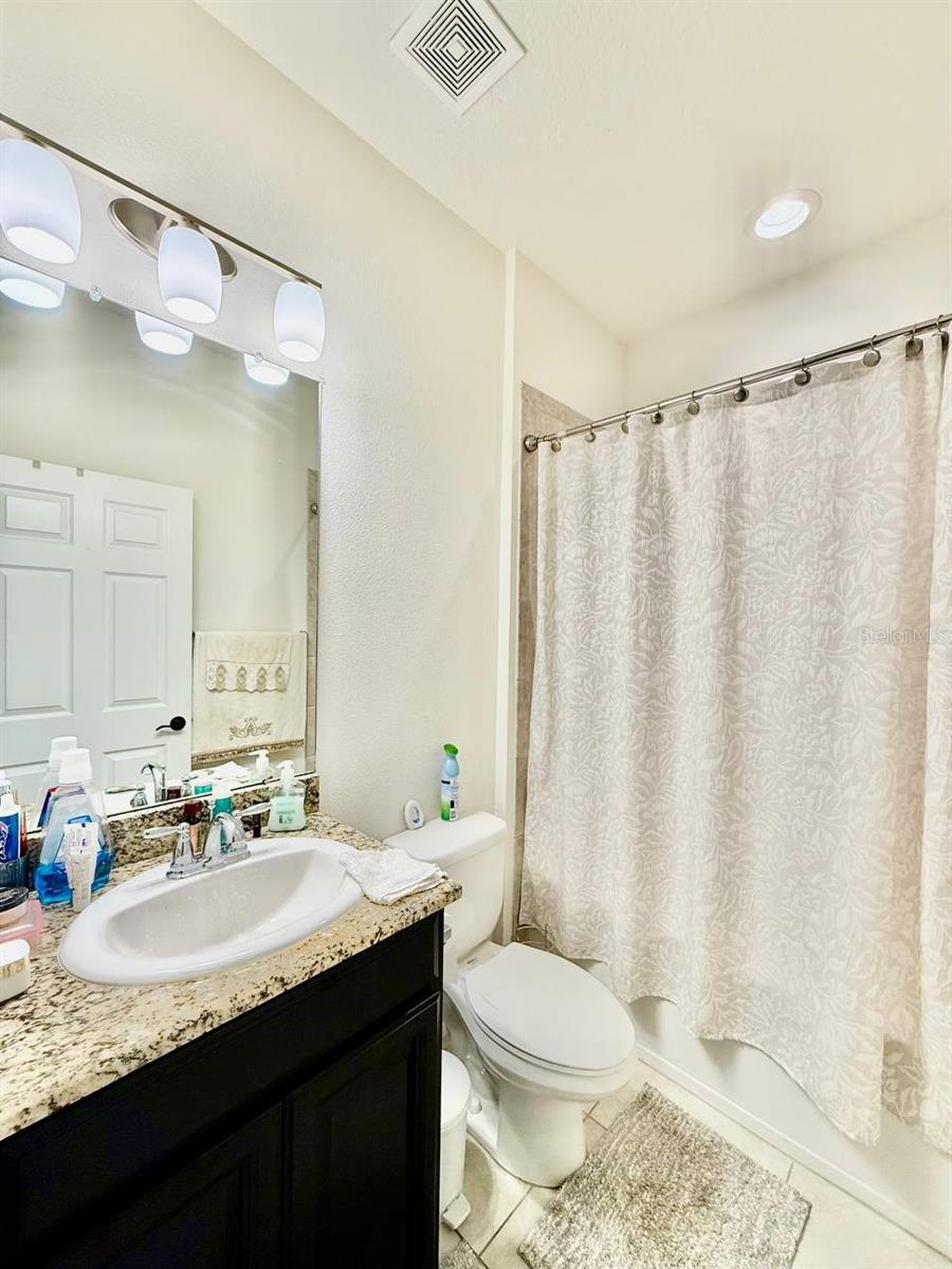 Image 25 of 40 For 7832 Red Hickory Place