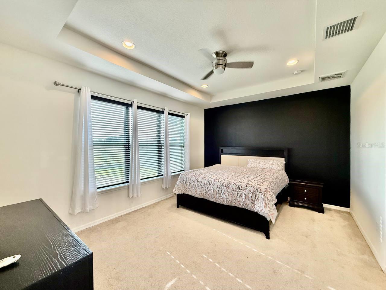 Image 27 of 40 For 7832 Red Hickory Place