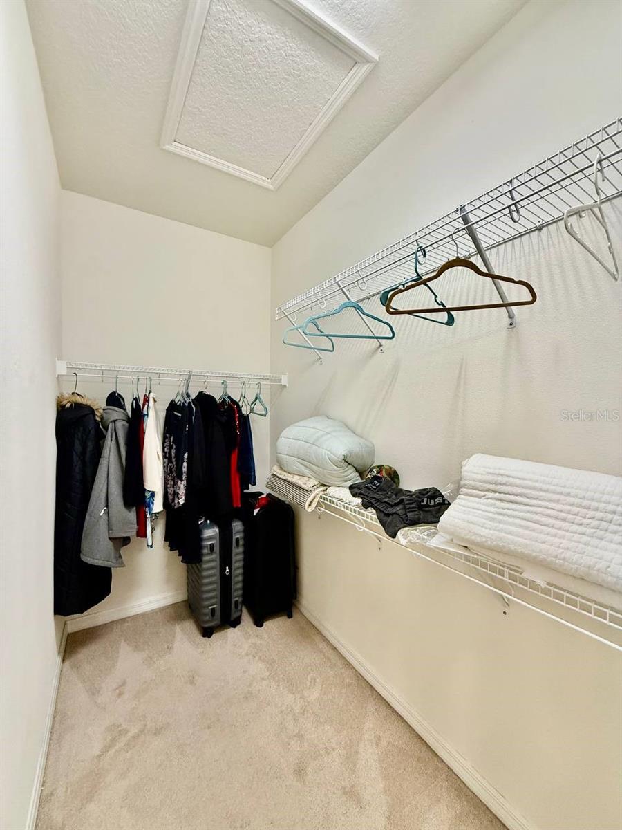 Image 33 of 40 For 7832 Red Hickory Place