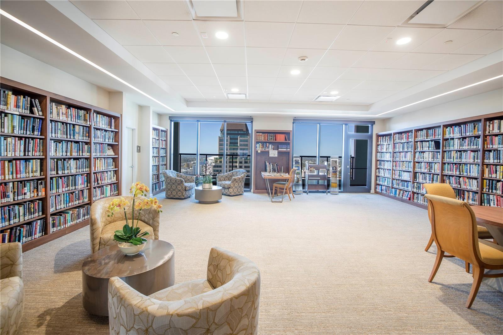 Image 41 of 46 For 1 Beach Drive Se 1702