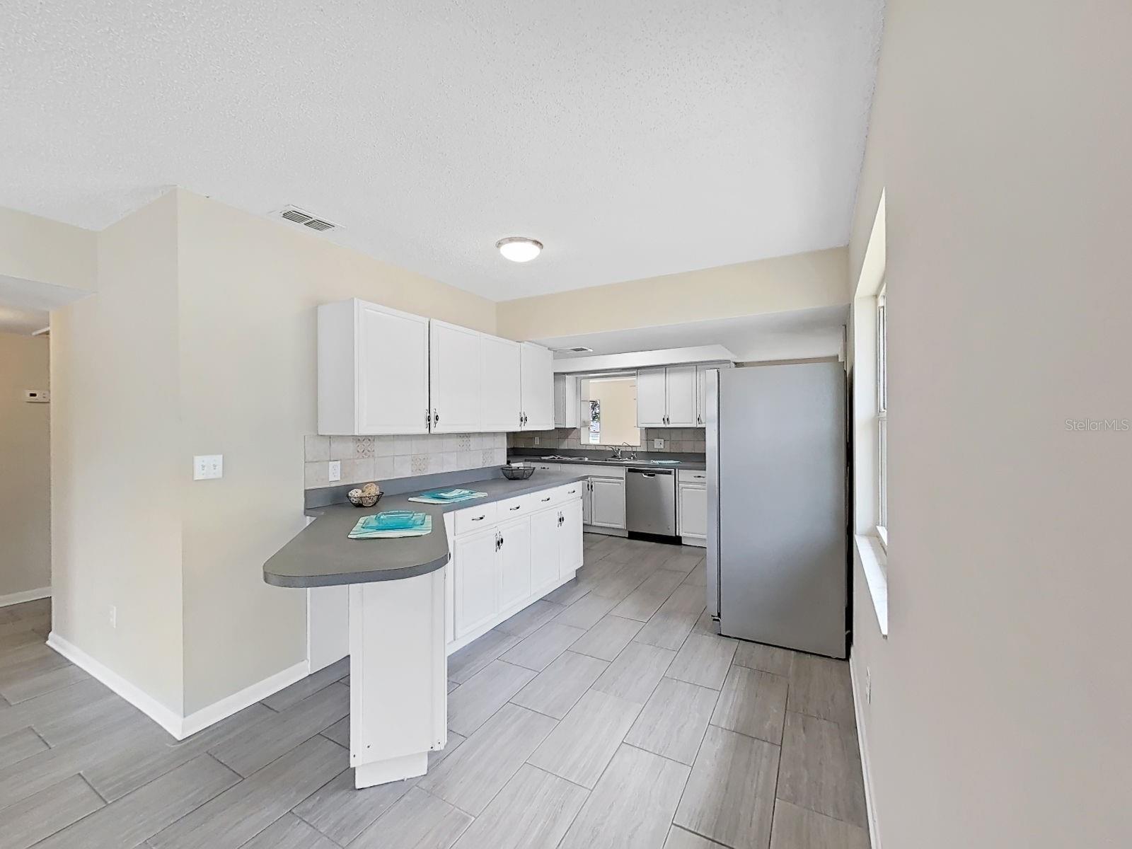 Listing photo id 26 for 16810 Whirley Road