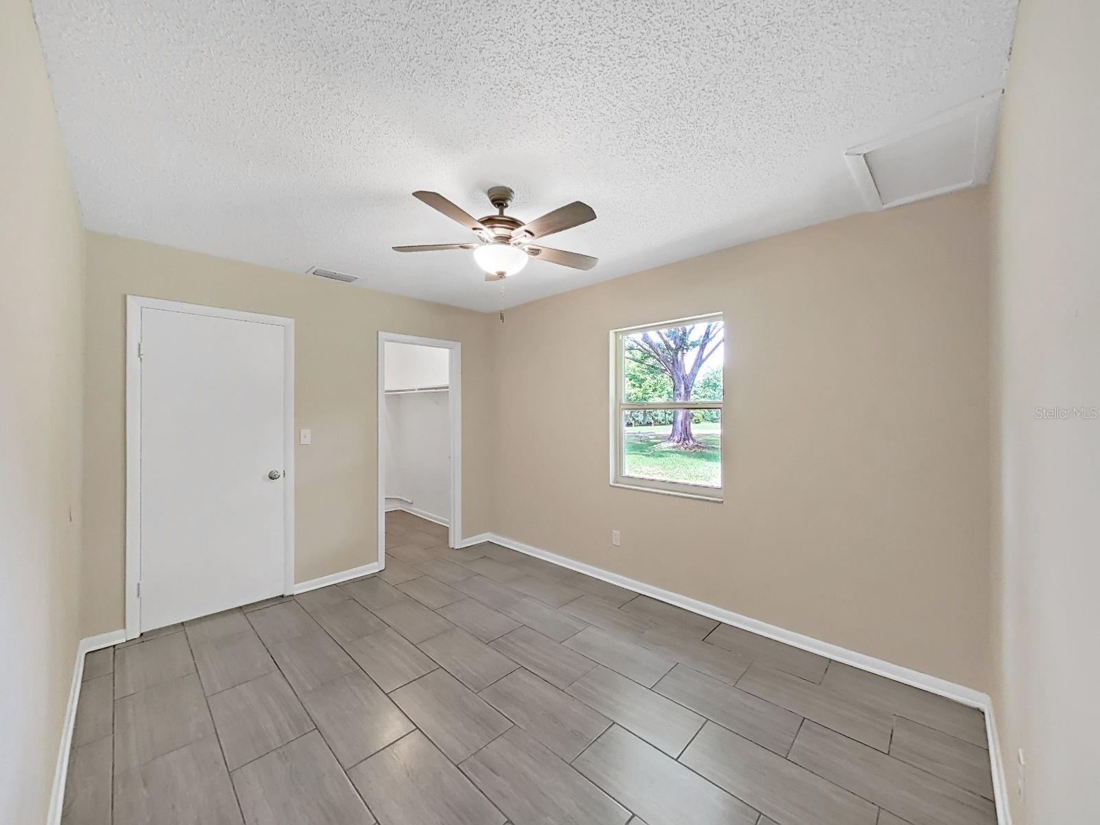 Listing photo id 37 for 16810 Whirley Road