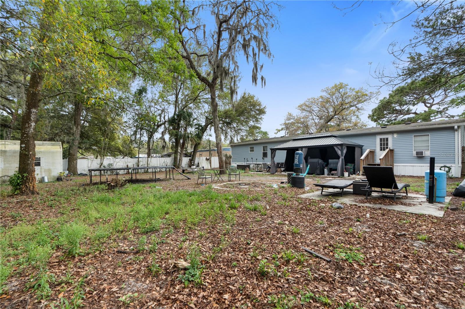 Image 36 of 39 For 12506 Hicks Road