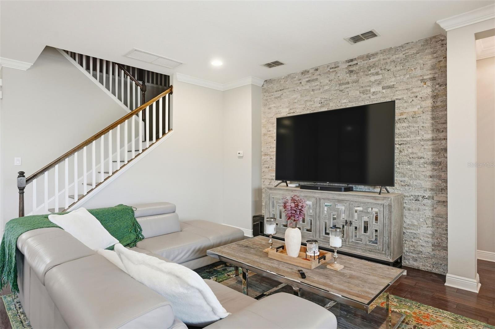 Image 7 of 92 For 1897 Fox Grape Loop