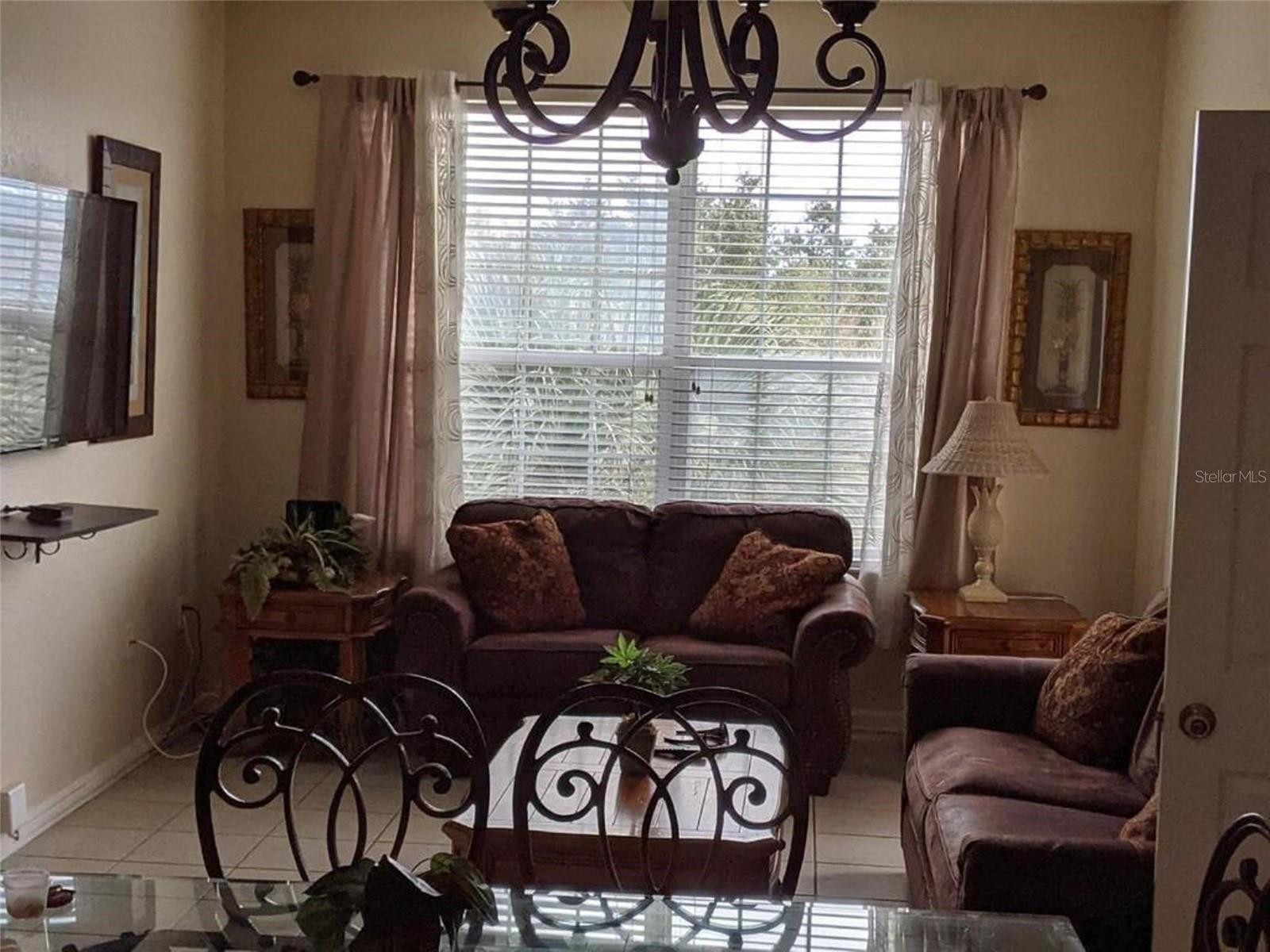 Image 8 of 25 For 2817 Almaton Loop 304