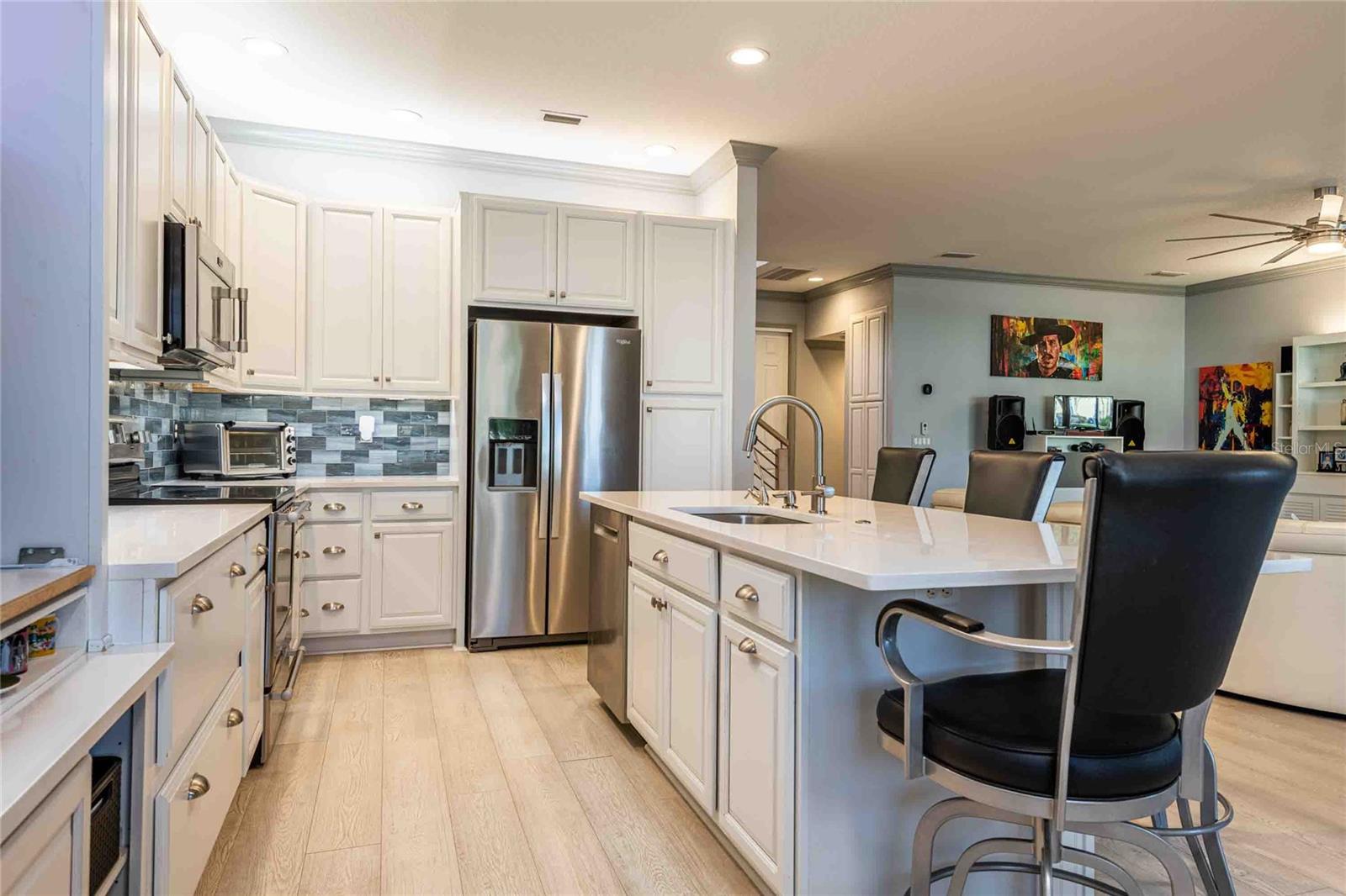 Image 15 of 55 For 6741 Vista Del Lago Avenue